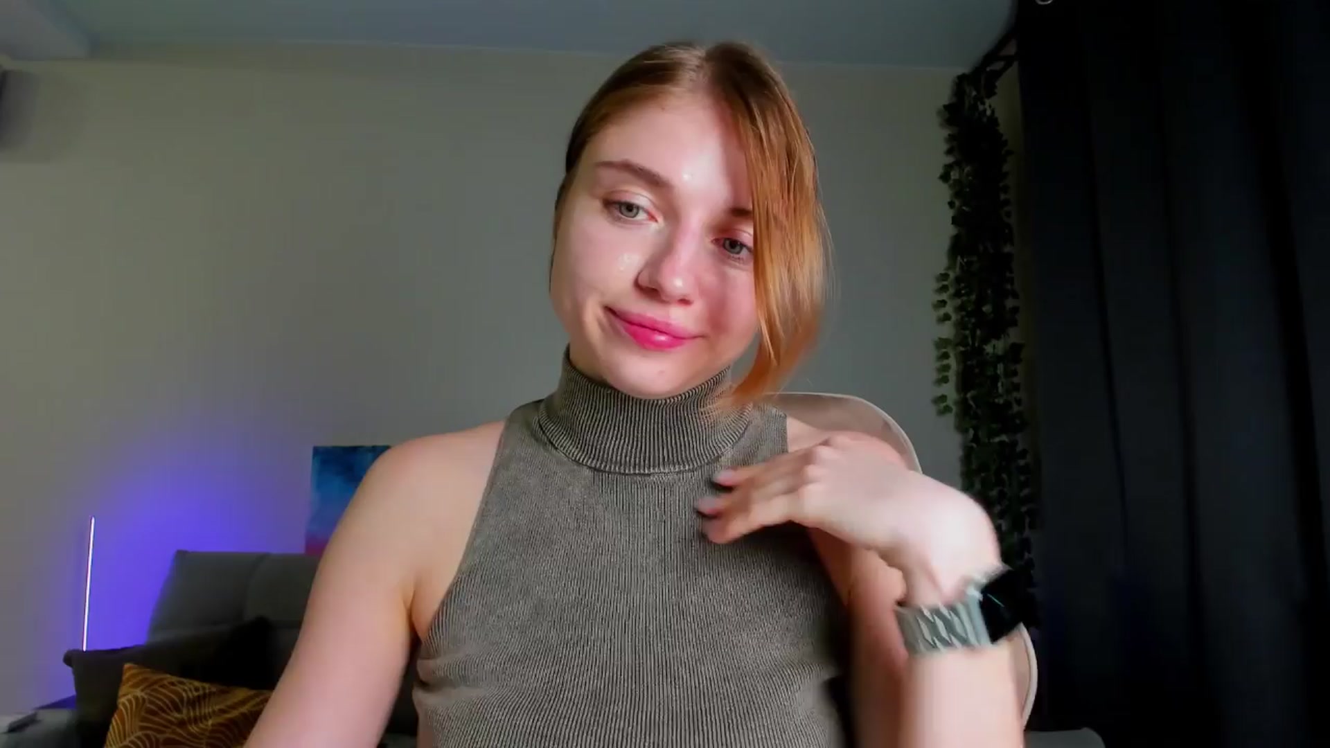 Gallery image thumbnail from Make_my_Luck's myfreecams stream on, 04/13/2024, 17:18 image 19 of 20