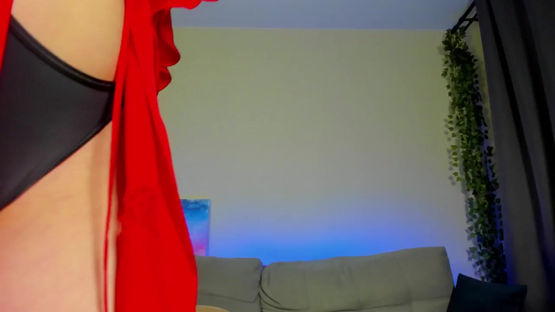 Gallery image thumbnail from Make_my_Luck's myfreecams stream on, 04/22/2024, 18:28 image 11 of 20