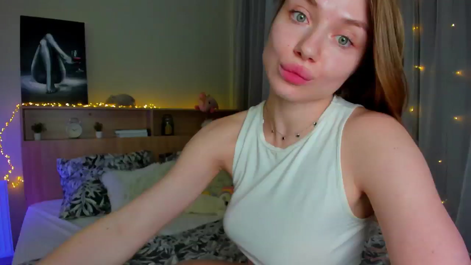 Gallery image thumbnail from Make_my_Luck's myfreecams stream on, 04/26/2024, 18:39 image 5 of 20