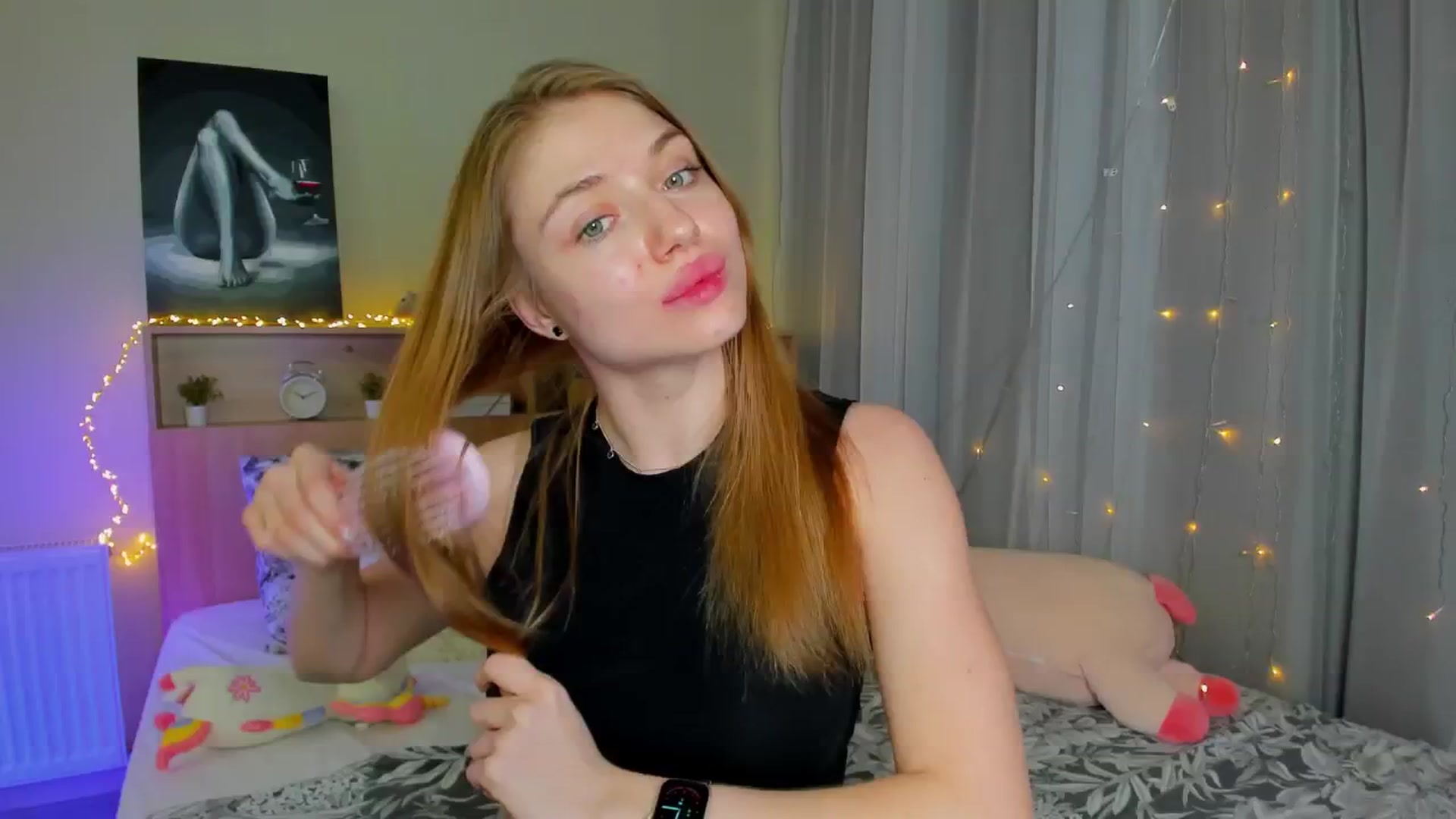 Gallery image thumbnail from Make_my_Luck's myfreecams stream on, 04/26/2024, 20:19 image 16 of 20