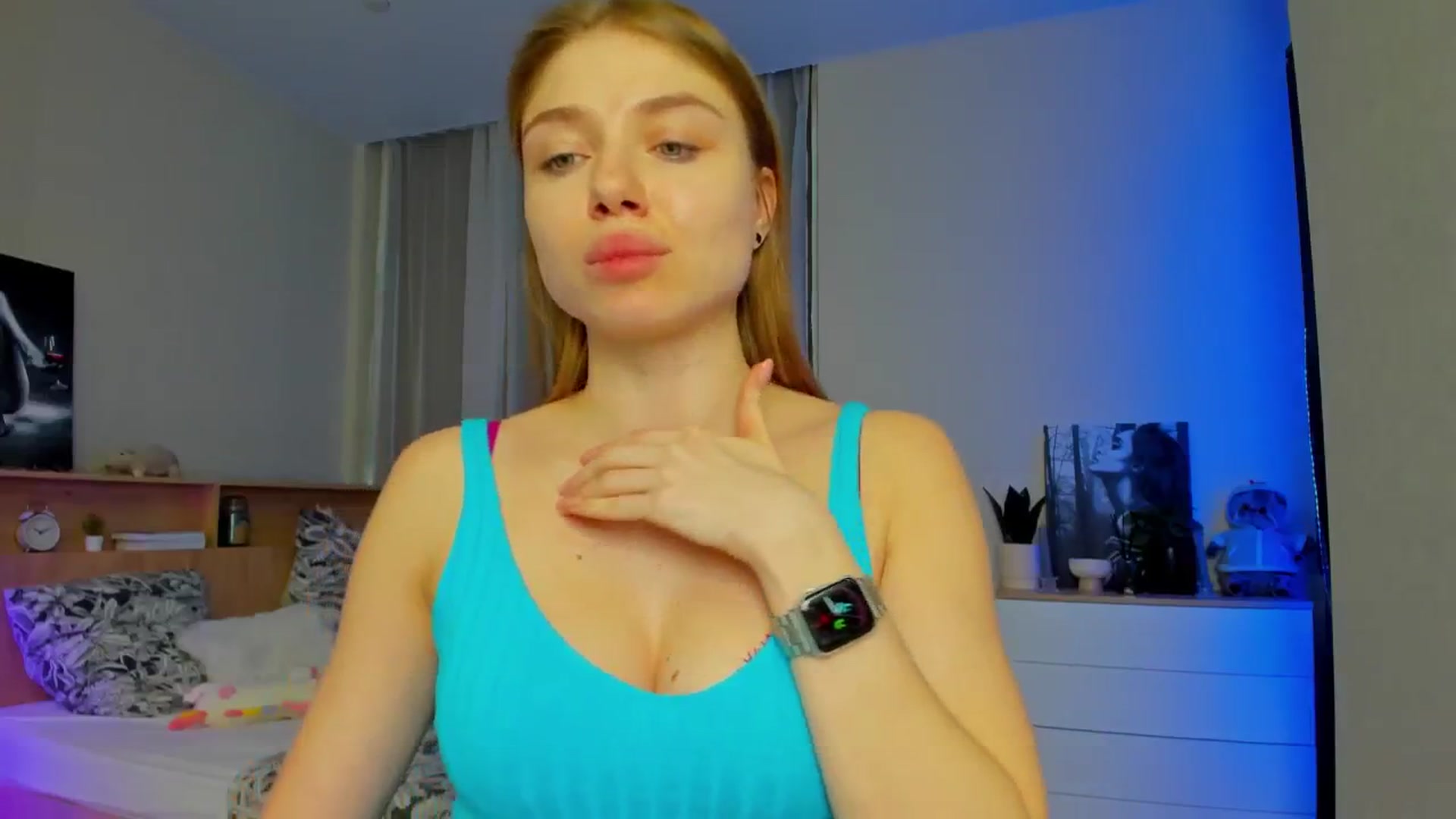 Gallery image thumbnail from Make_my_Luck's myfreecams stream on, 05/08/2024, 12:30 image 12 of 20