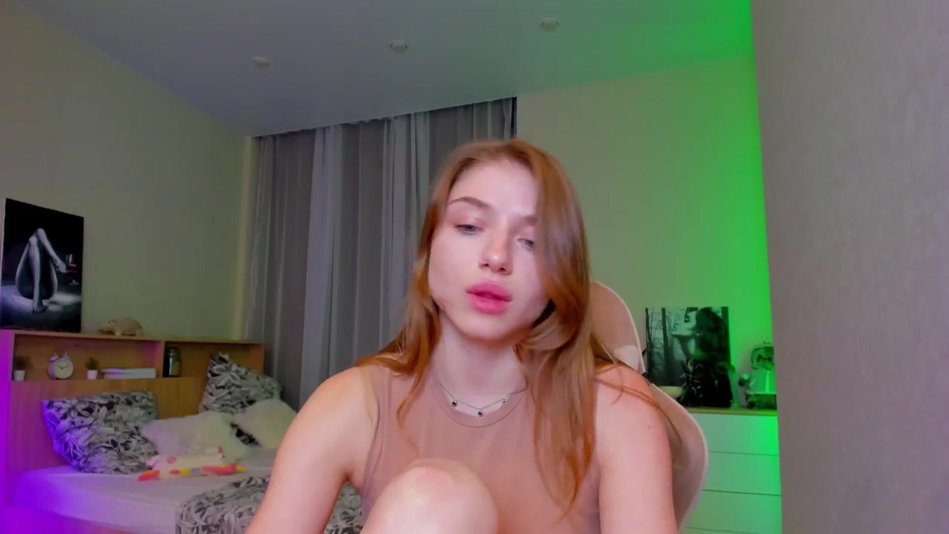 Gallery image thumbnail from Make_my_Luck's myfreecams stream on, 05/09/2024, 18:49 image 11 of 20