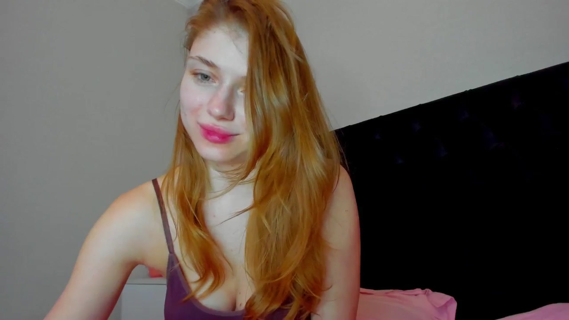 Gallery image thumbnail from Make_my_Luck's myfreecams stream on, 05/13/2024, 21:18 image 6 of 20
