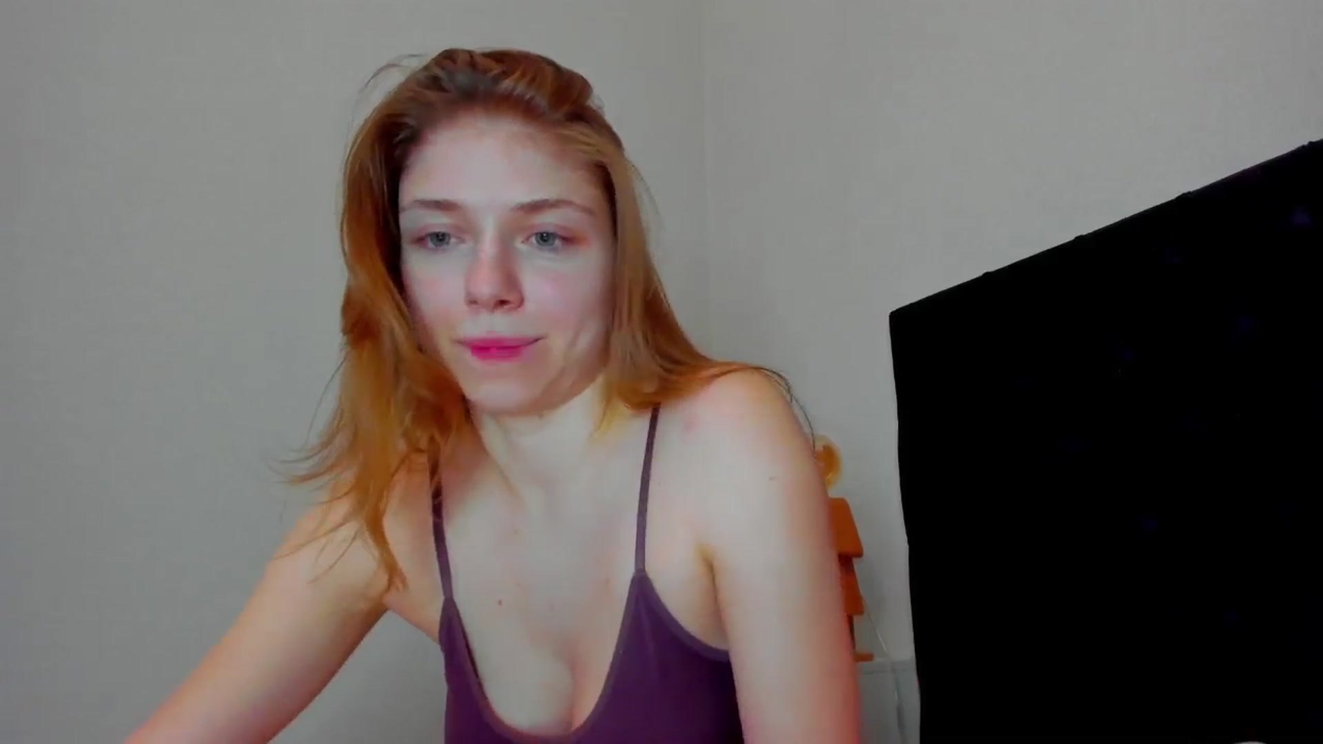 Gallery image thumbnail from Make_my_Luck's myfreecams stream on, 05/13/2024, 21:18 image 17 of 20