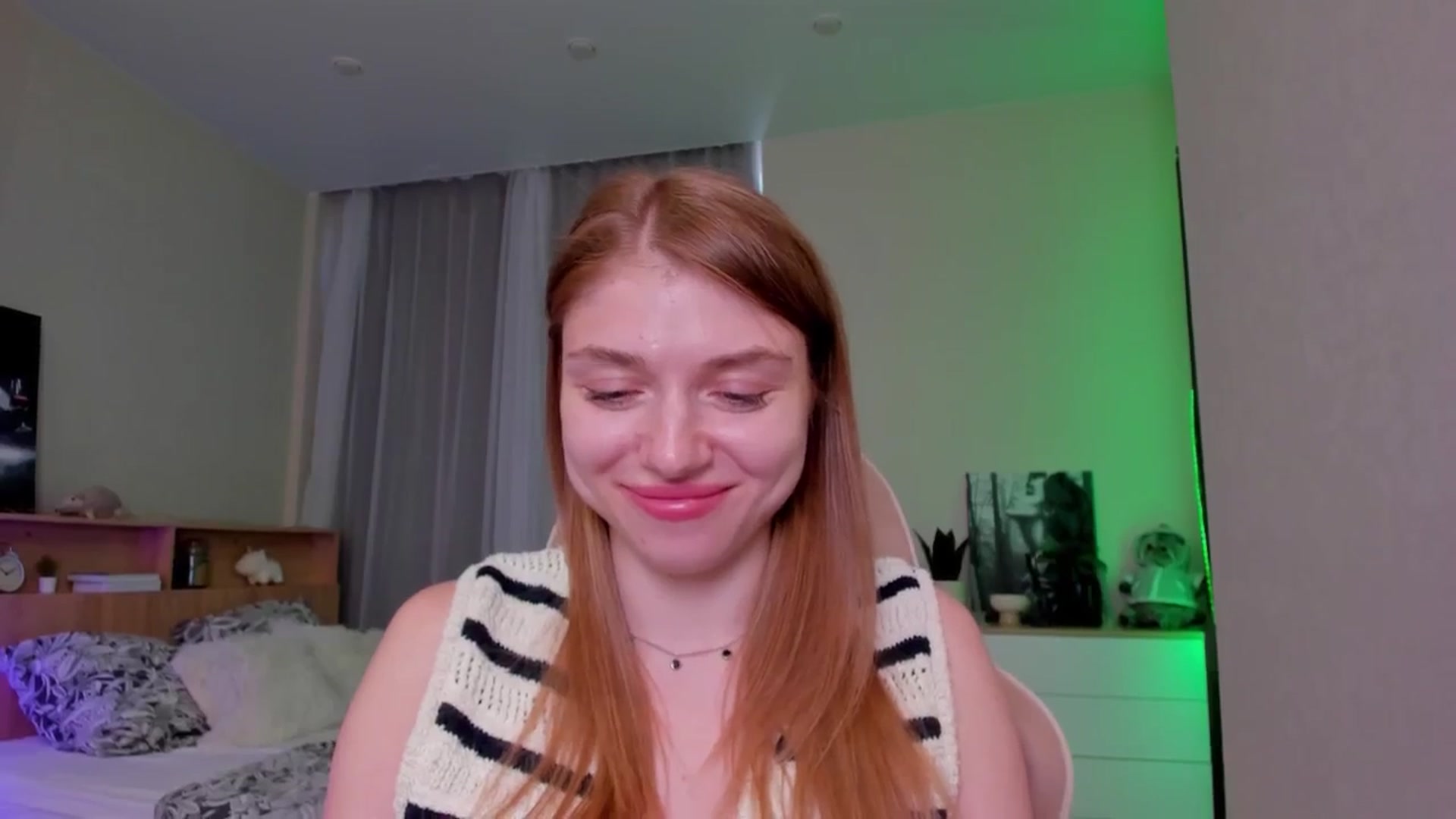 Gallery image thumbnail from Make_my_Luck's myfreecams stream on, 05/27/2024, 15:01 image 3 of 20