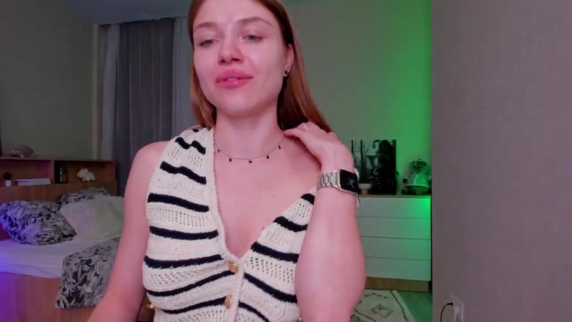 Gallery image thumbnail from Make_my_Luck's myfreecams stream on, 05/27/2024, 15:01 image 15 of 20