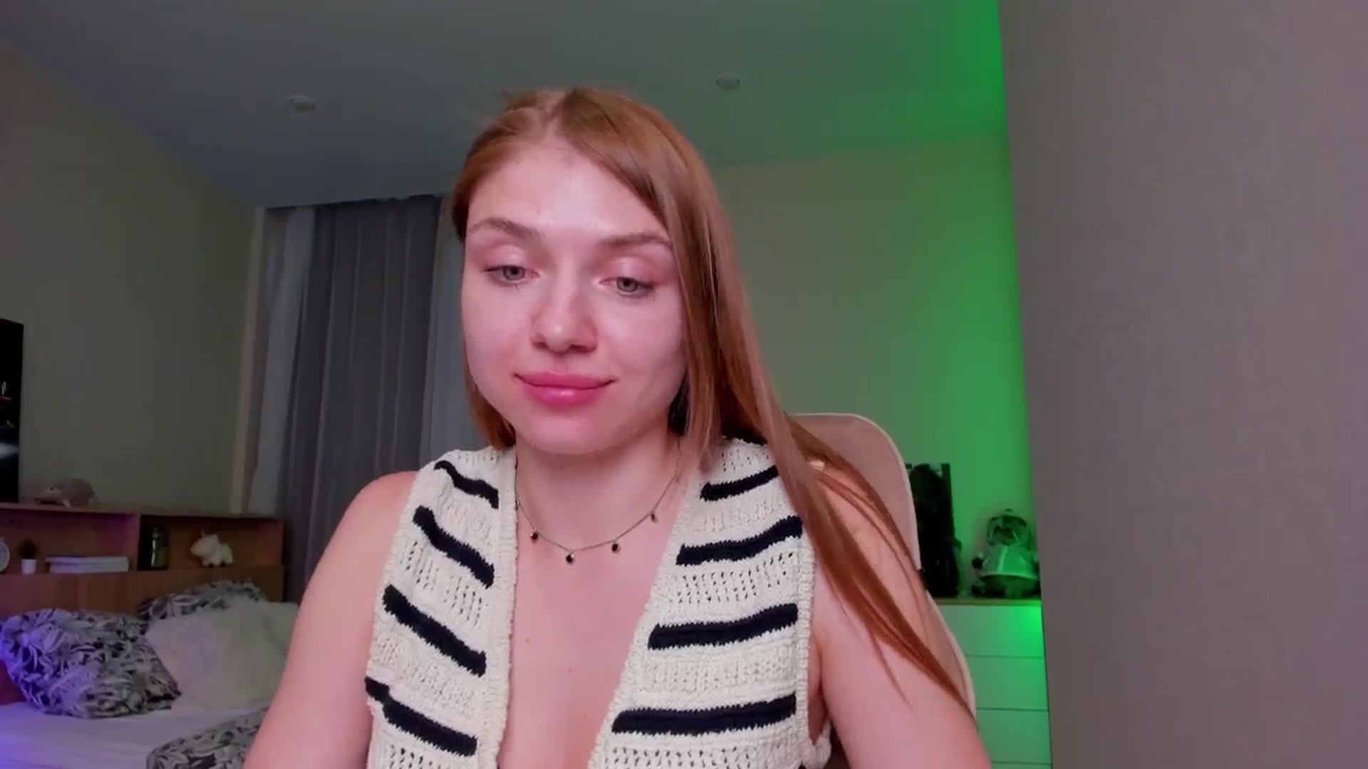 Gallery image thumbnail from Make_my_Luck's myfreecams stream on, 05/27/2024, 15:01 image 9 of 20
