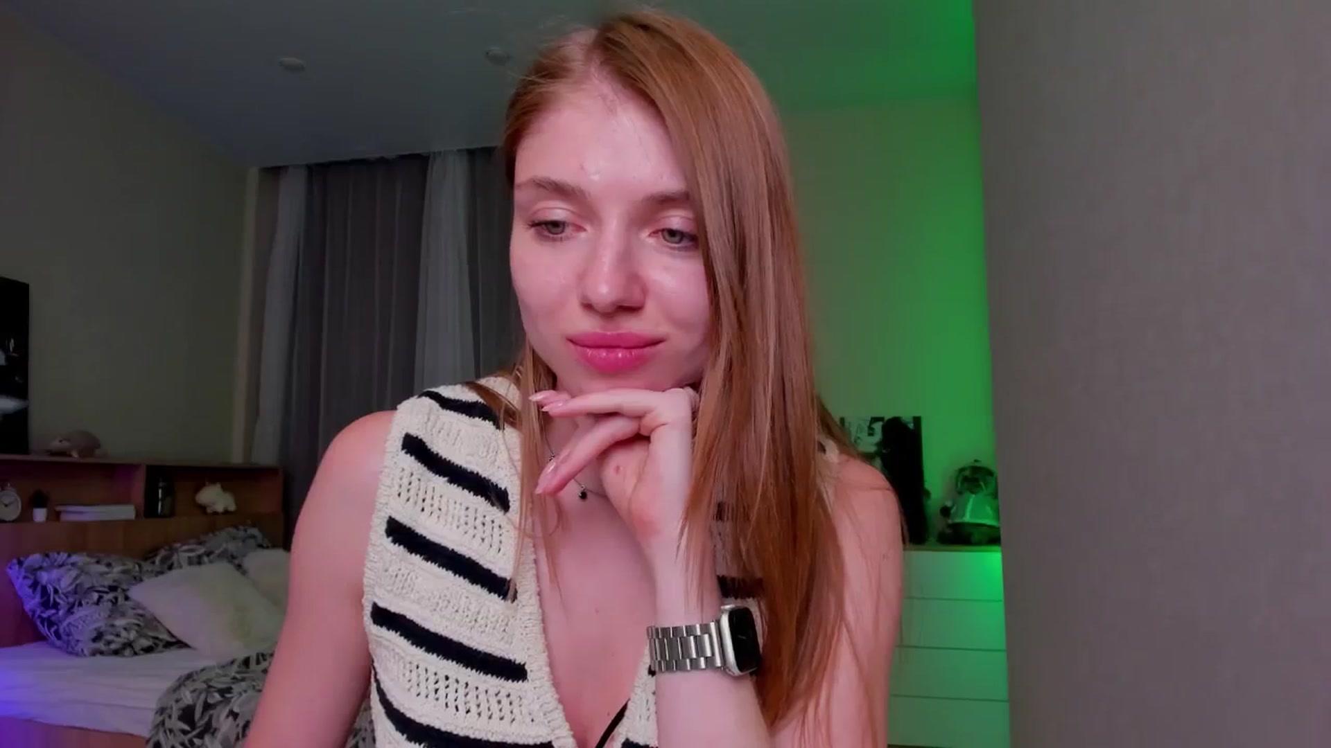 Gallery image thumbnail from Make_my_Luck's myfreecams stream on, 05/27/2024, 16:10 image 19 of 20