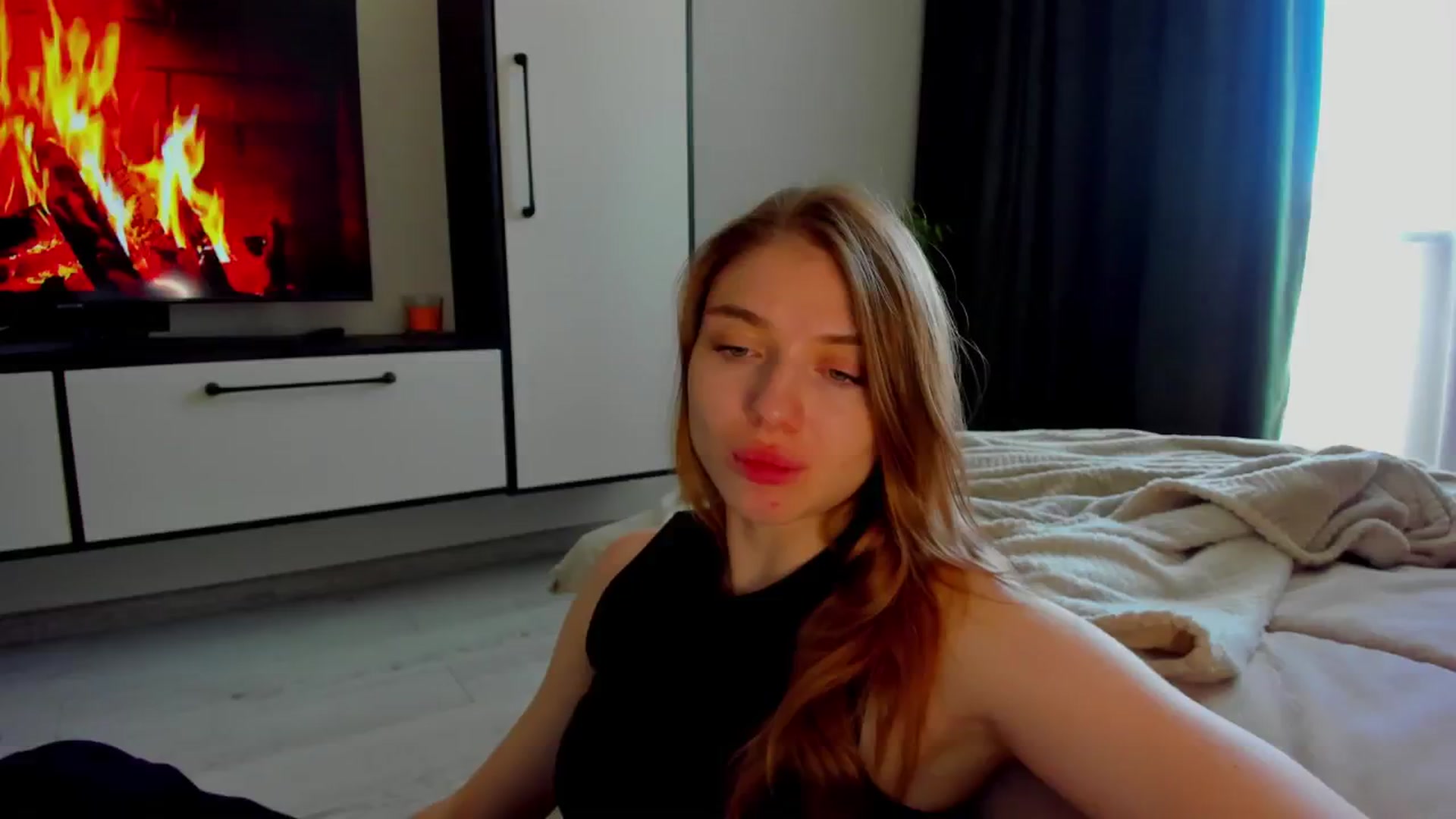 Gallery image thumbnail from Make_my_Luck's myfreecams stream on, 05/30/2024, 07:17 image 7 of 20