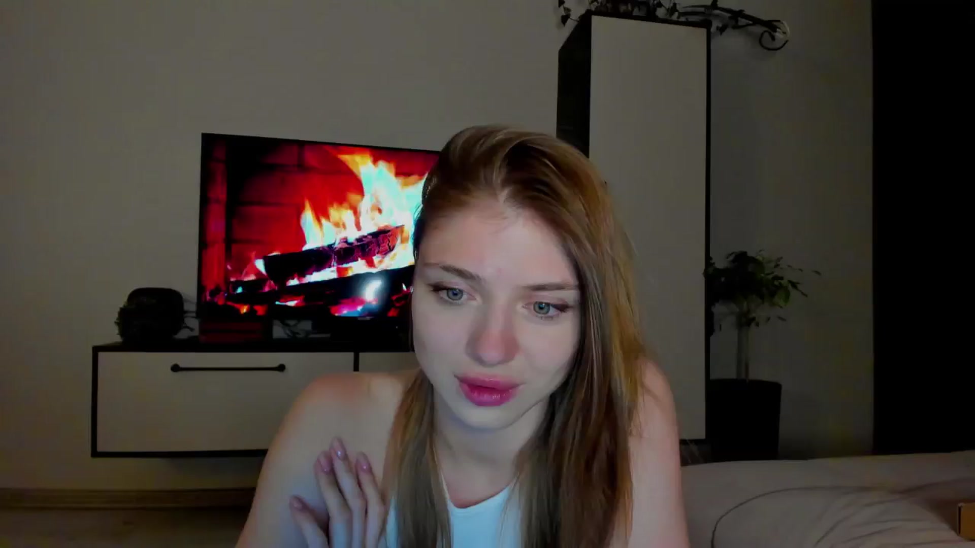 Gallery image thumbnail from Make_my_Luck's myfreecams stream on, 05/31/2024, 19:33 image 5 of 20