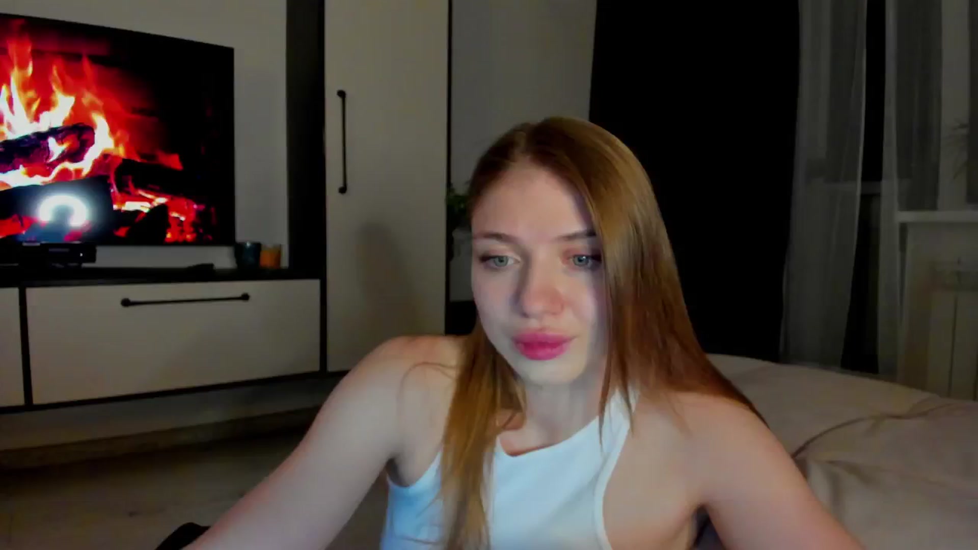 Gallery image thumbnail from Make_my_Luck's myfreecams stream on, 05/31/2024, 19:33 image 16 of 20