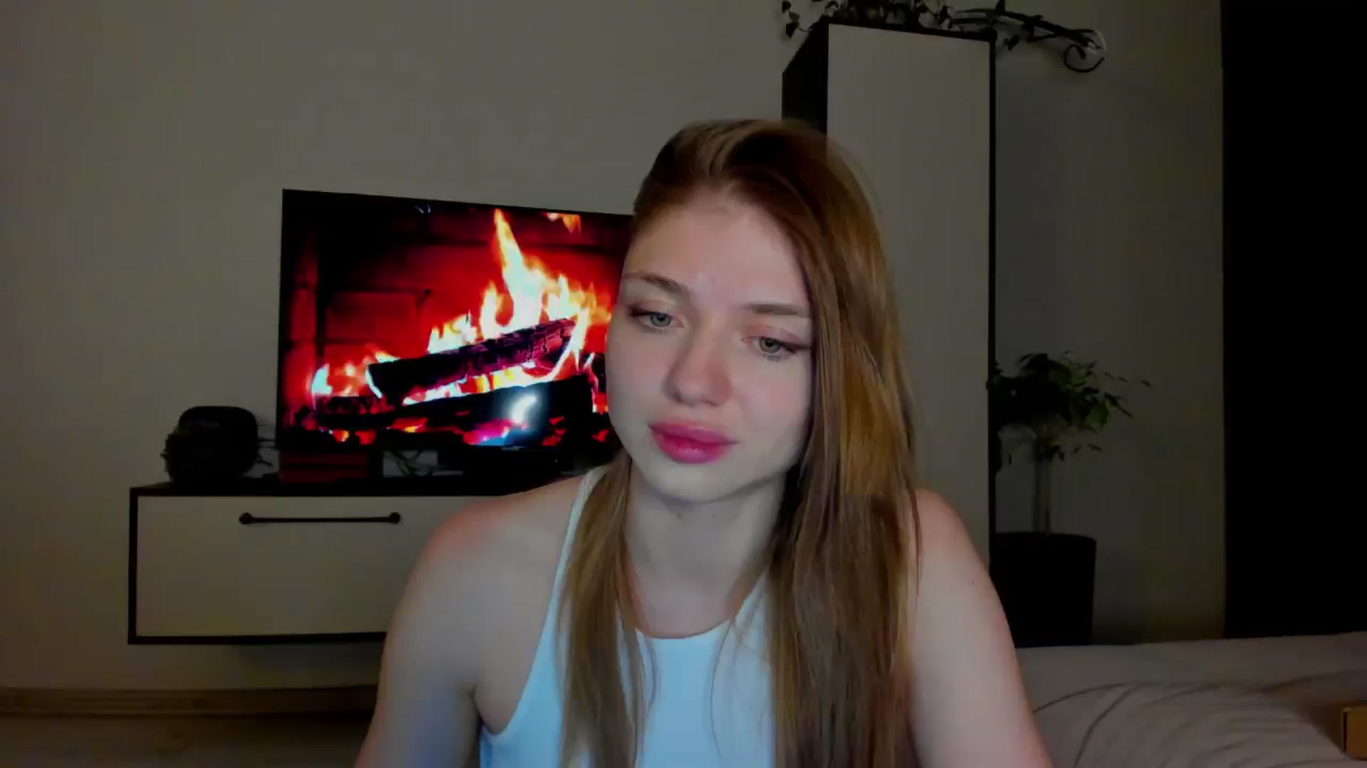 Gallery image thumbnail from Make_my_Luck's myfreecams stream on, 05/31/2024, 19:33 image 9 of 20