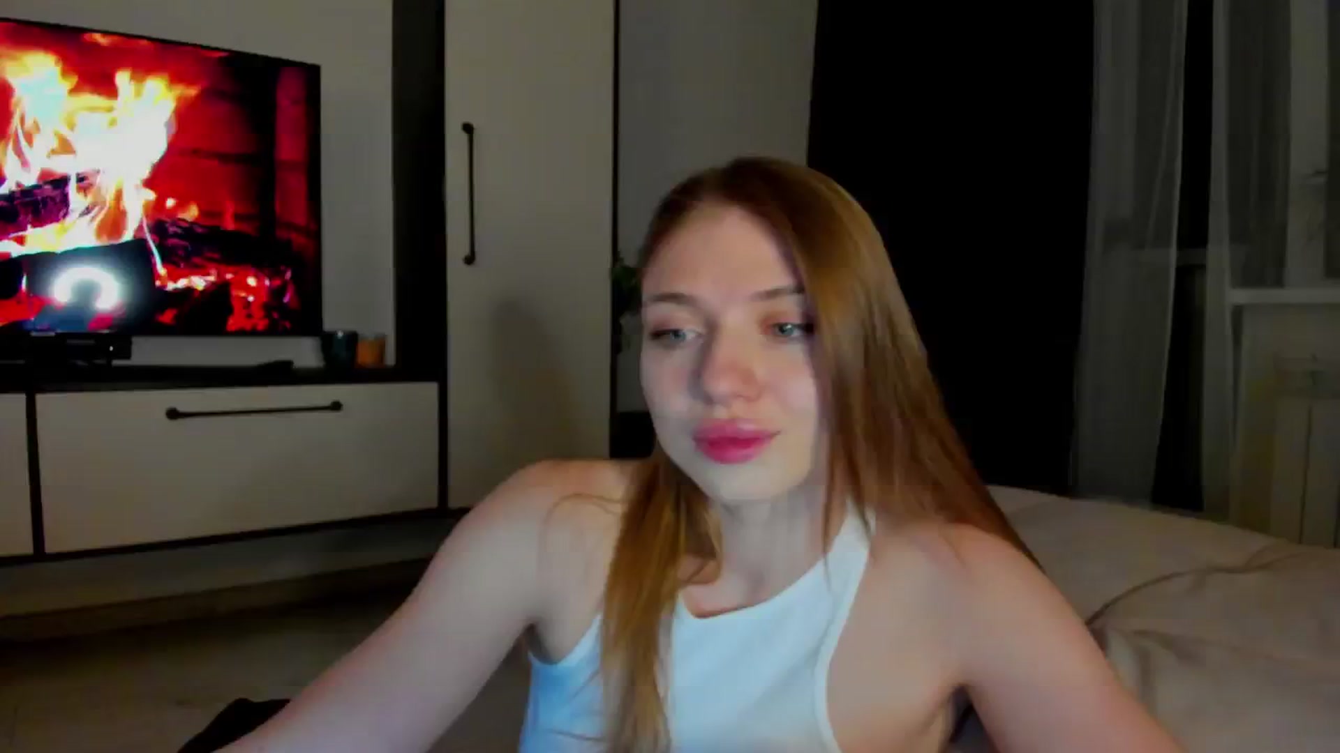 Gallery image thumbnail from Make_my_Luck's myfreecams stream on, 05/31/2024, 19:33 image 15 of 20