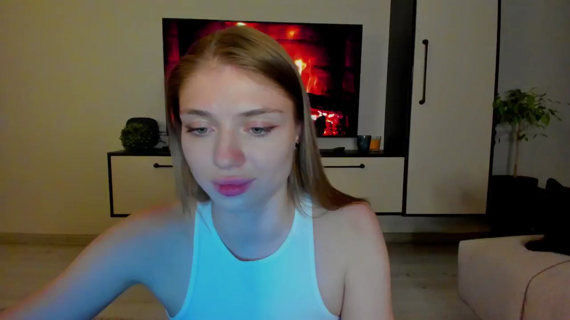 Gallery image thumbnail from Make_my_Luck's myfreecams stream on, 05/31/2024, 21:47 image 8 of 20