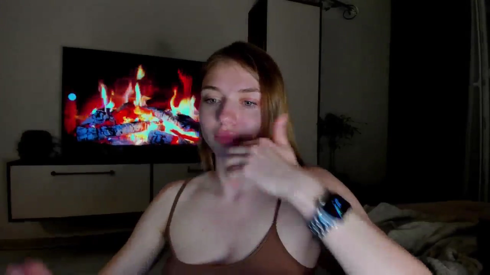 Gallery image thumbnail from Make_my_Luck's myfreecams stream on, 06/02/2024, 19:04 image 16 of 20
