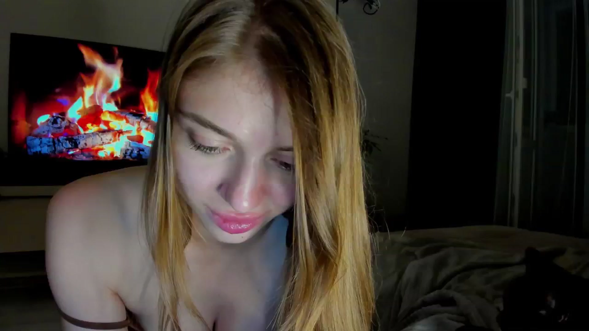 Gallery image thumbnail from Make_my_Luck's myfreecams stream on, 06/02/2024, 19:04 image 11 of 20