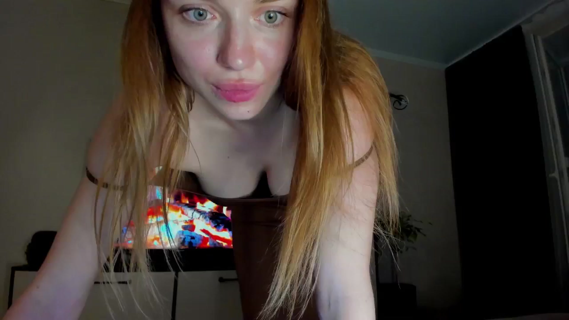 Gallery image thumbnail from Make_my_Luck's myfreecams stream on, 06/02/2024, 20:26 image 11 of 20