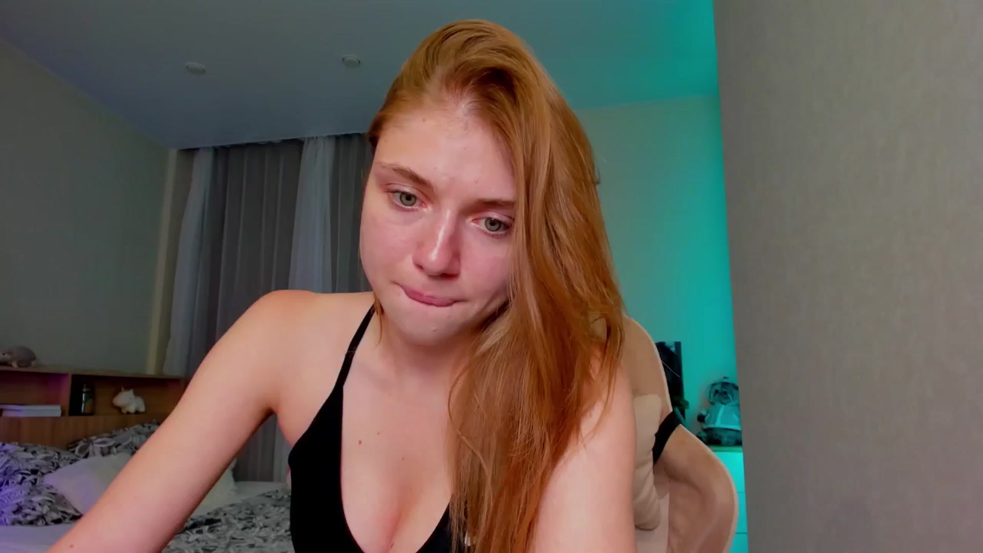 Gallery image thumbnail from Make_my_Luck's myfreecams stream on, 06/03/2024, 16:42 image 1 of 20