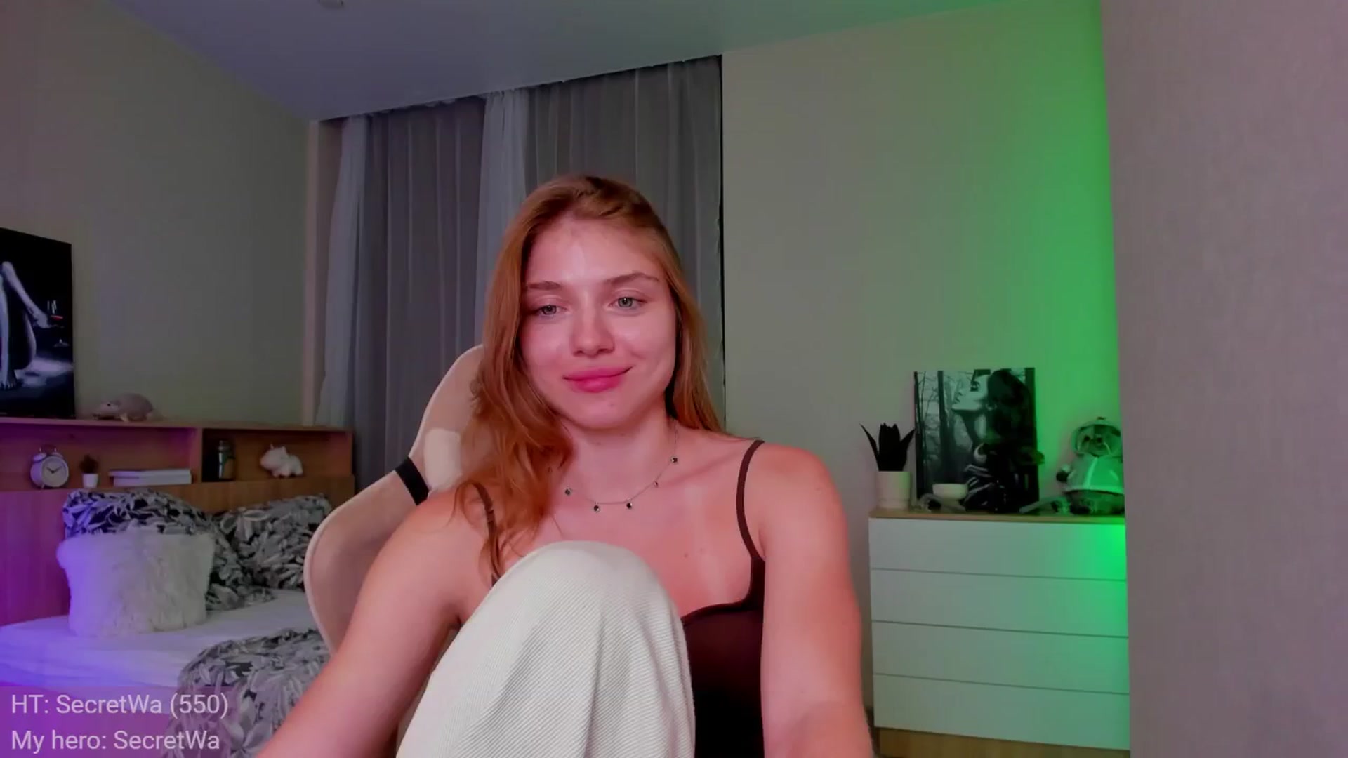 Gallery image thumbnail from Make_my_Luck's myfreecams stream on, 06/13/2024, 17:59 image 12 of 20