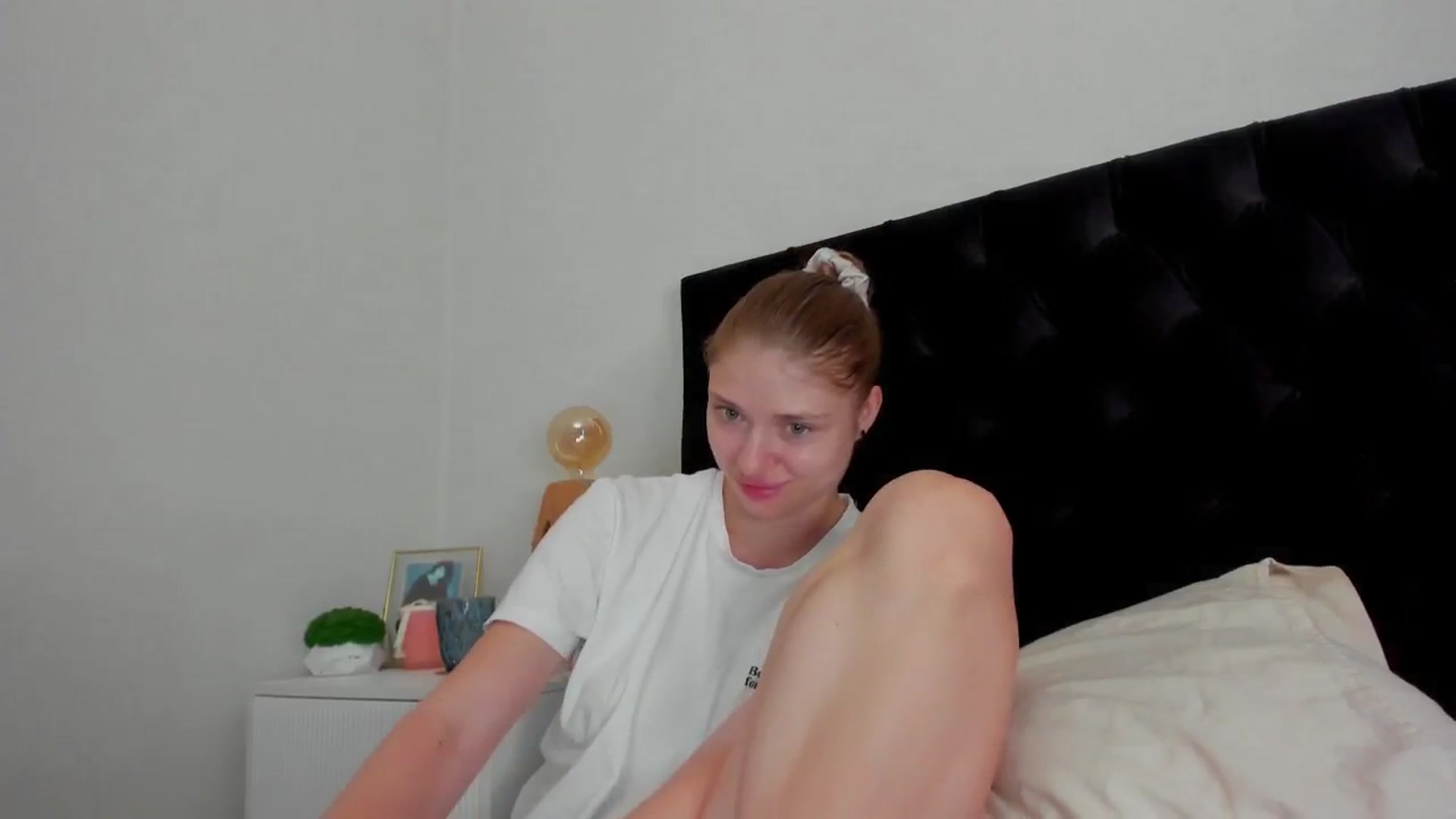 Gallery image thumbnail from Make_my_Luck's myfreecams stream on, 06/15/2024, 24:54 image 17 of 20