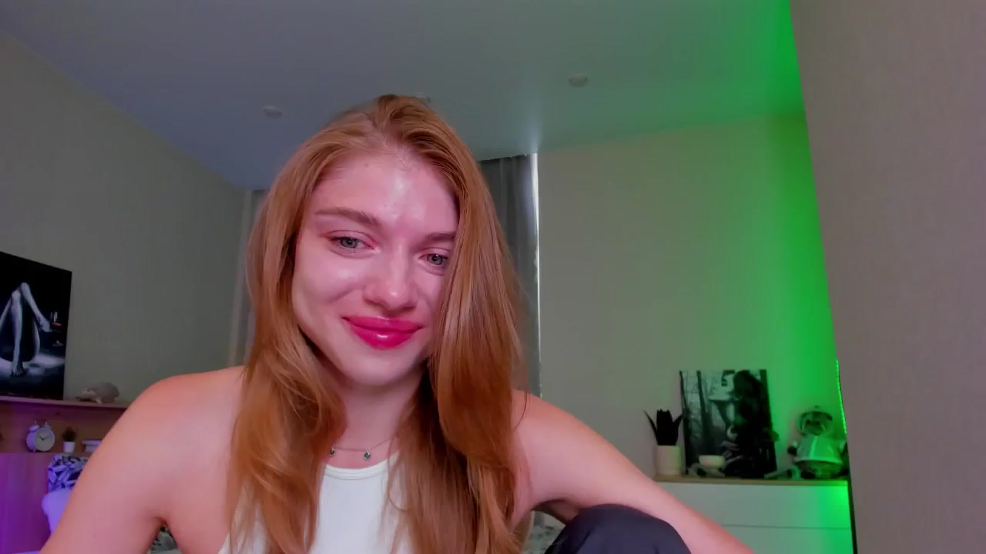 Gallery image thumbnail from Make_my_Luck's myfreecams stream on, 06/19/2024, 07:05 image 4 of 20