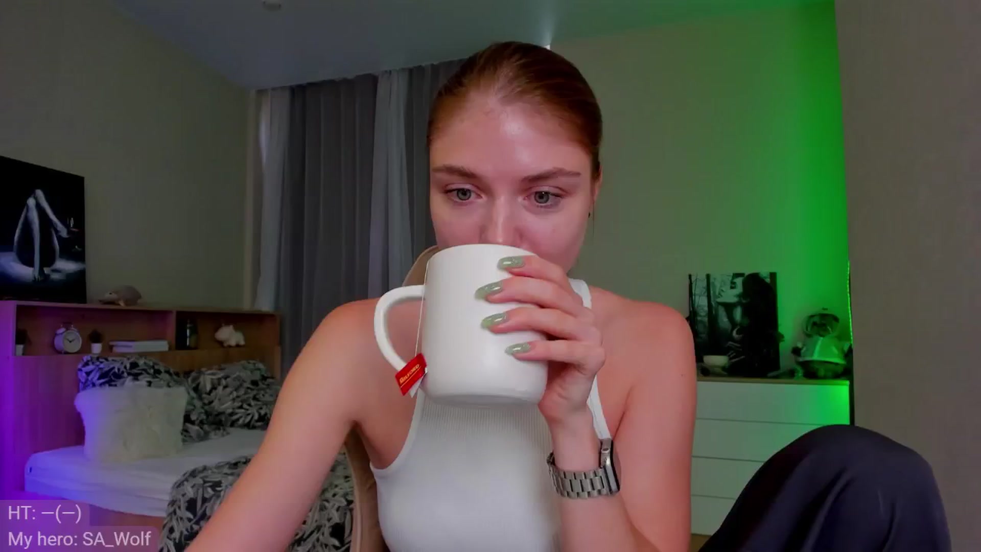 Gallery image thumbnail from Make_my_Luck's myfreecams stream on, 06/19/2024, 08:01 image 6 of 20
