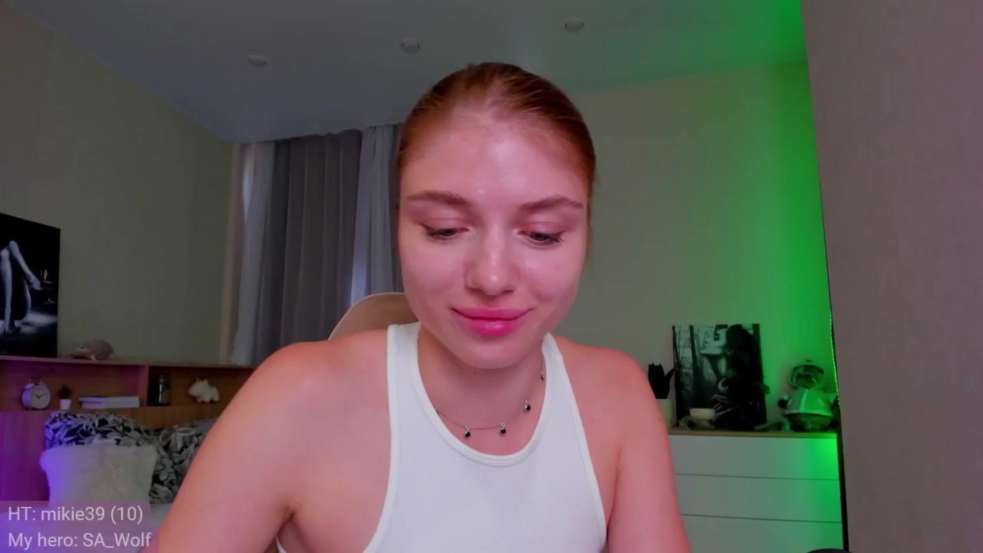 Gallery image thumbnail from Make_my_Luck's myfreecams stream on, 06/19/2024, 09:24 image 12 of 20