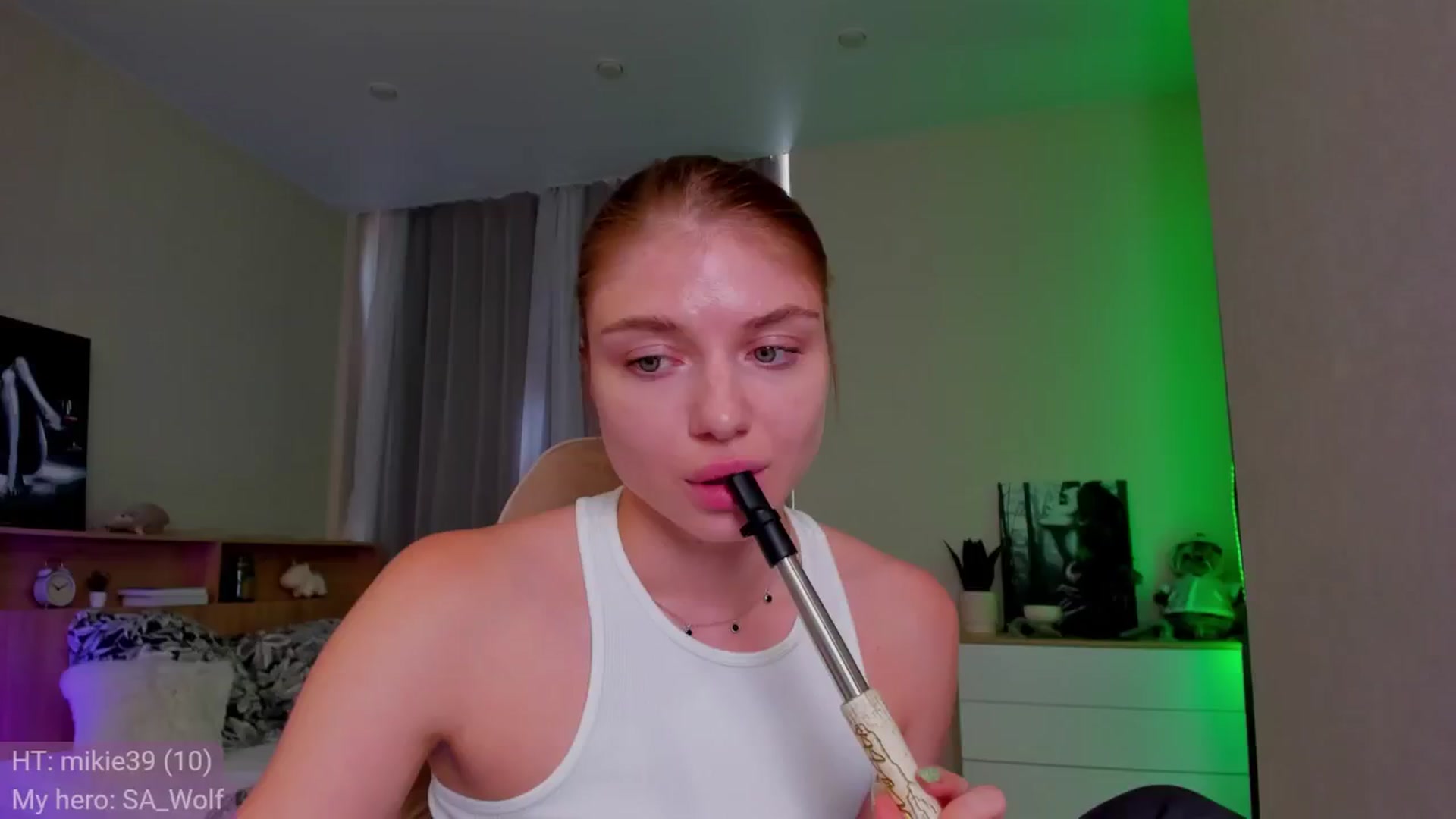 Gallery image thumbnail from Make_my_Luck's myfreecams stream on, 06/19/2024, 09:24 image 10 of 20