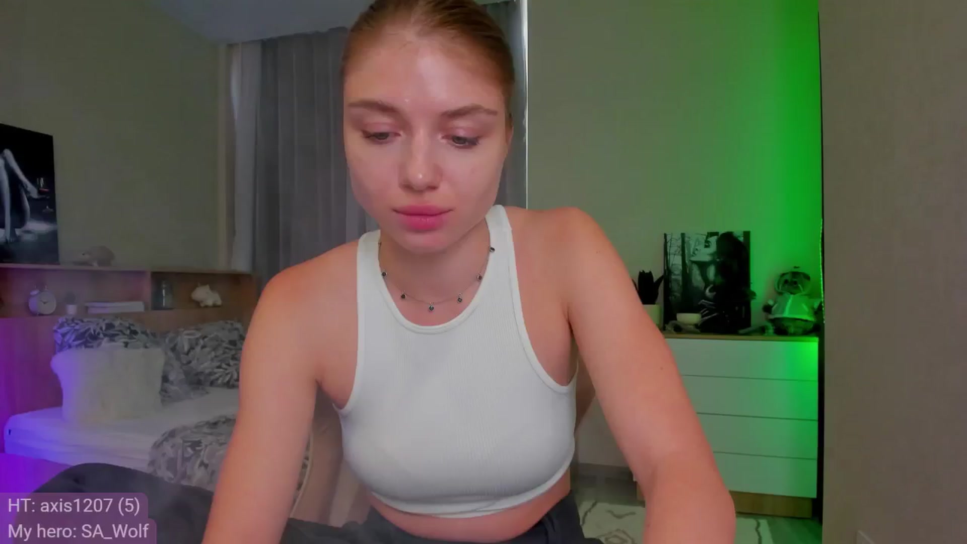 Gallery image thumbnail from Make_my_Luck's myfreecams stream on, 06/19/2024, 09:24 image 3 of 20