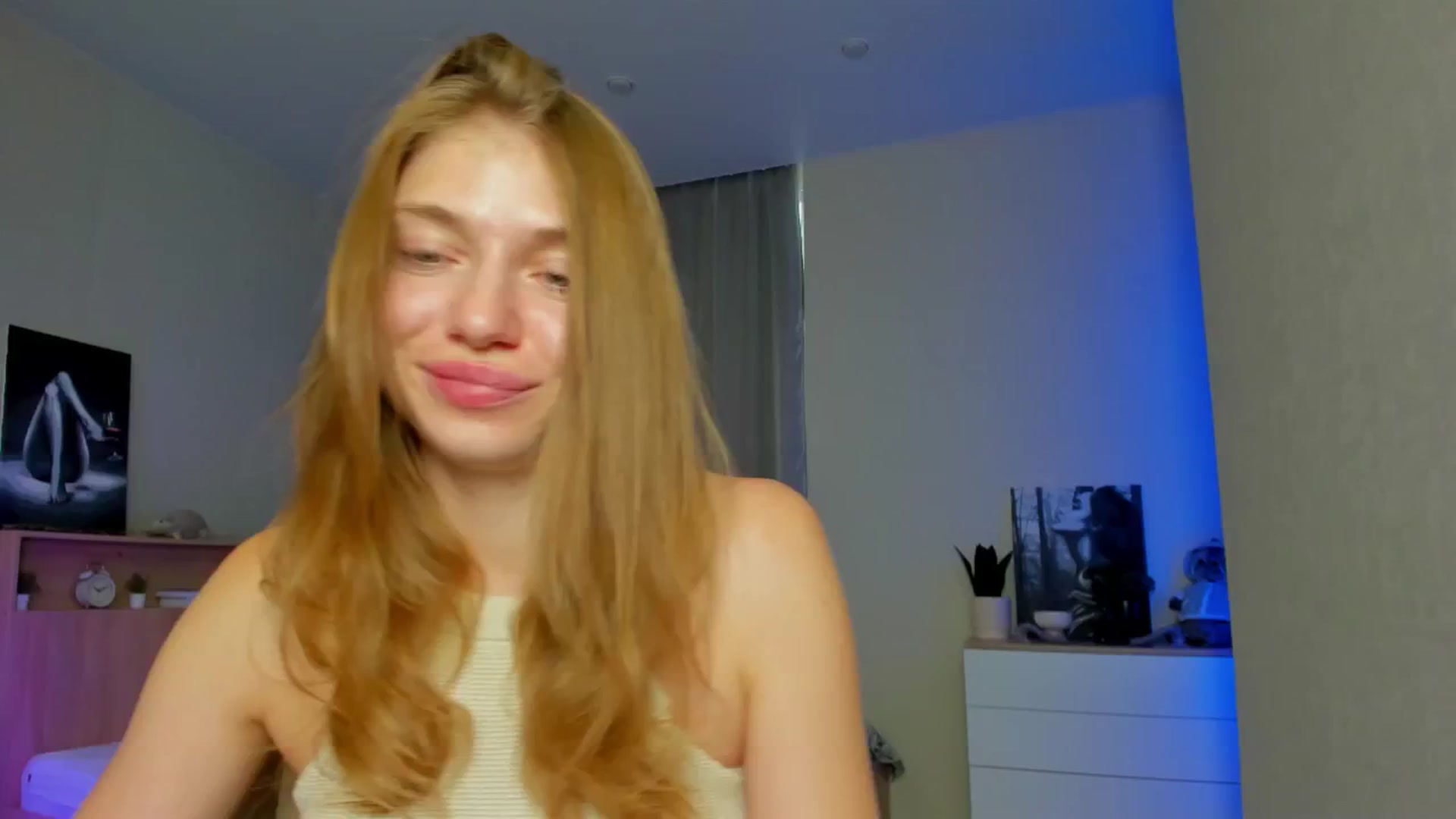 Gallery image thumbnail from Make_my_Luck's myfreecams stream on, 07/05/2024, 15:43 image 1 of 20