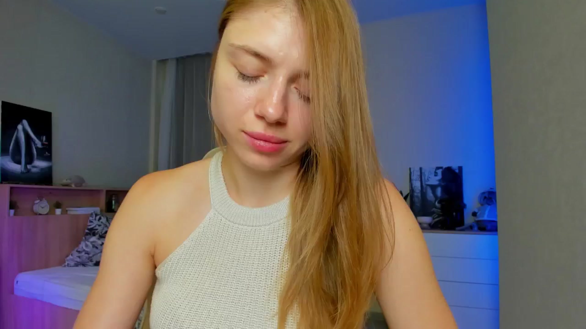 Gallery image thumbnail from Make_my_Luck's myfreecams stream on, 07/05/2024, 16:43 image 7 of 20