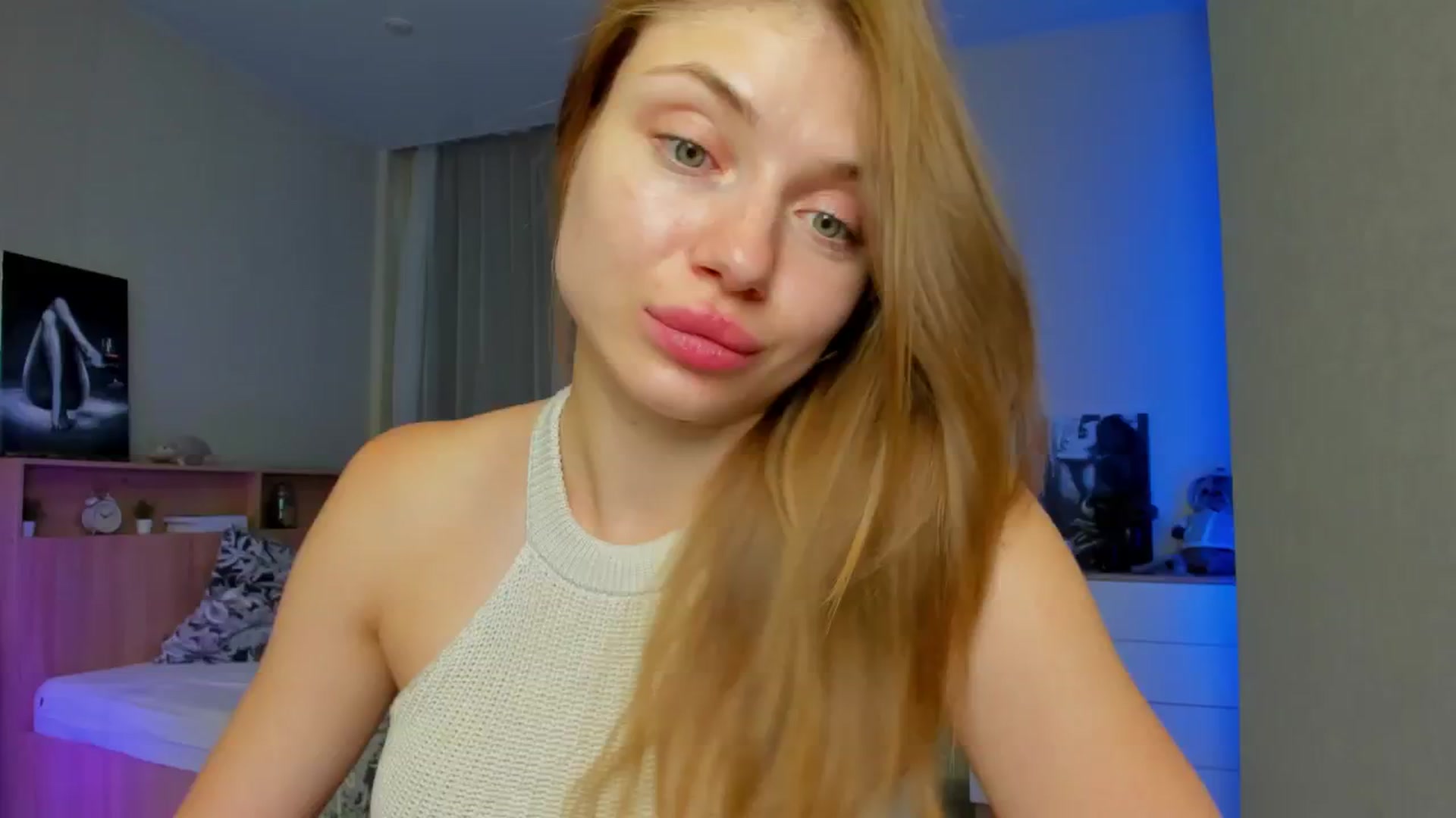 Gallery image thumbnail from Make_my_Luck's myfreecams stream on, 07/05/2024, 16:43 image 2 of 20