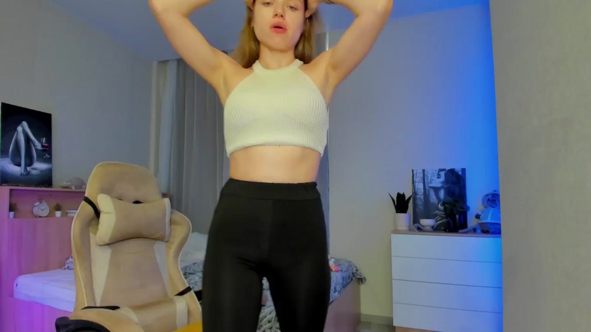 Gallery image thumbnail from Make_my_Luck's myfreecams stream on, 07/05/2024, 16:43 image 5 of 20