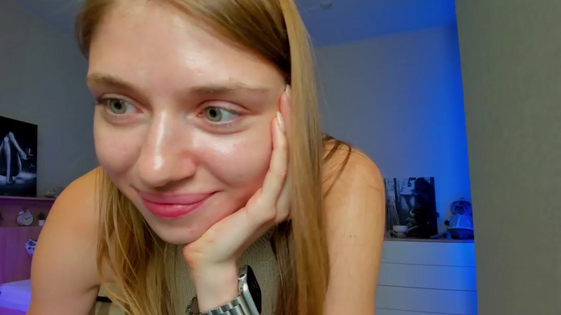 Gallery image thumbnail from Make_my_Luck's myfreecams stream on, 07/05/2024, 18:19 image 19 of 20