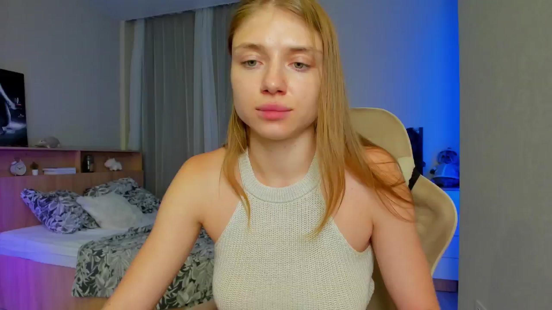 Gallery image thumbnail from Make_my_Luck's myfreecams stream on, 07/05/2024, 18:52 image 12 of 20