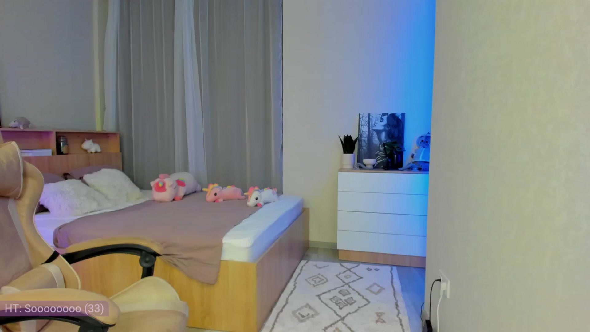 Gallery image thumbnail from Make_my_Luck's myfreecams stream on, 07/07/2024, 19:36 image 14 of 20