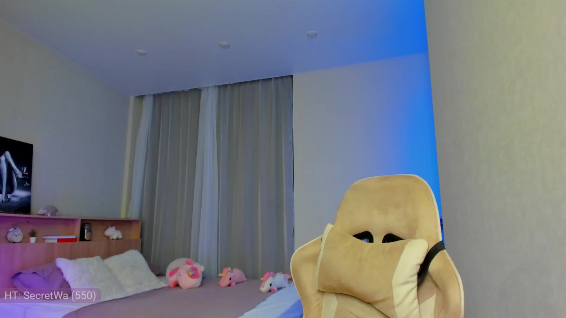 Gallery image thumbnail from Make_my_Luck's myfreecams stream on, 07/13/2024, 20:48 image 18 of 20