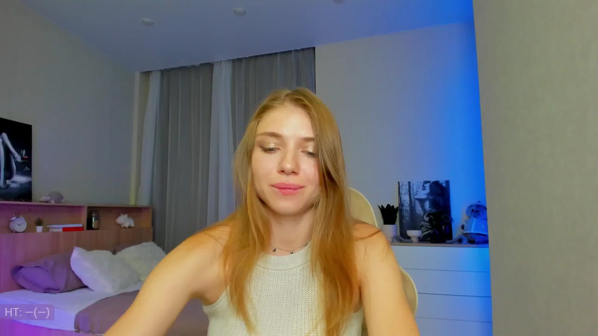 Gallery image thumbnail from Make_my_Luck's myfreecams stream on, 07/14/2024, 19:28 image 11 of 20