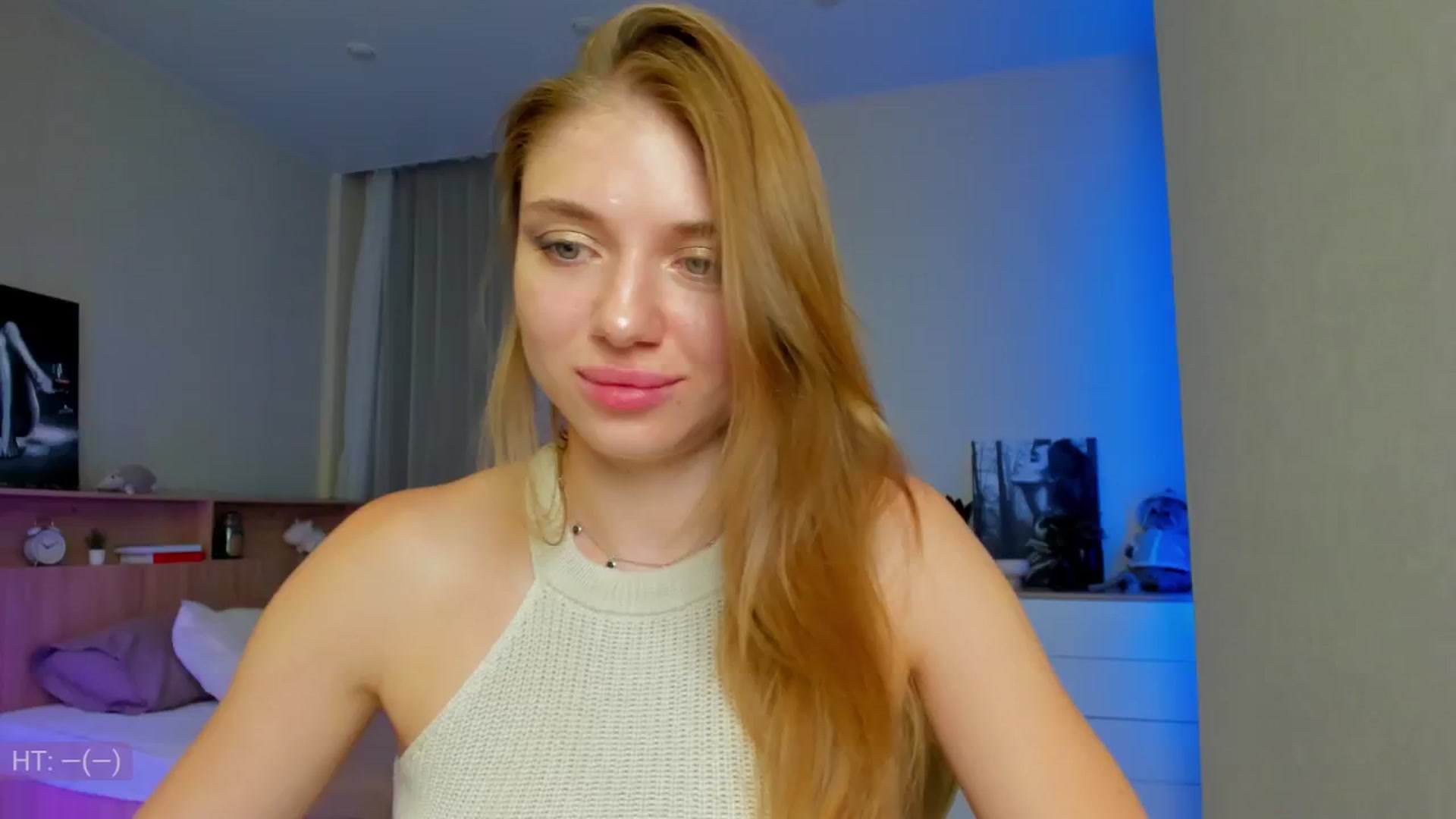 Gallery image thumbnail from Make_my_Luck's myfreecams stream on, 07/14/2024, 19:28 image 16 of 20