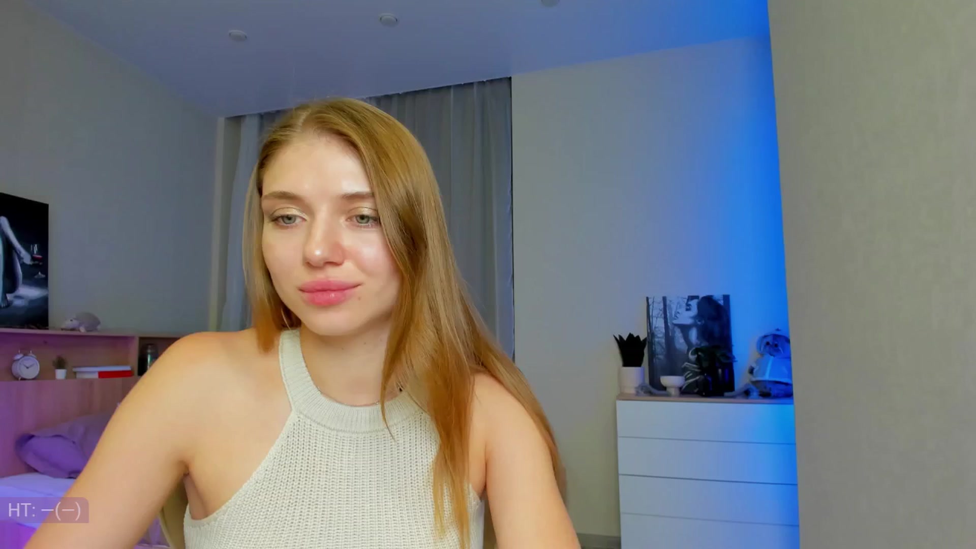Gallery image thumbnail from Make_my_Luck's myfreecams stream on, 07/14/2024, 20:20 image 1 of 20