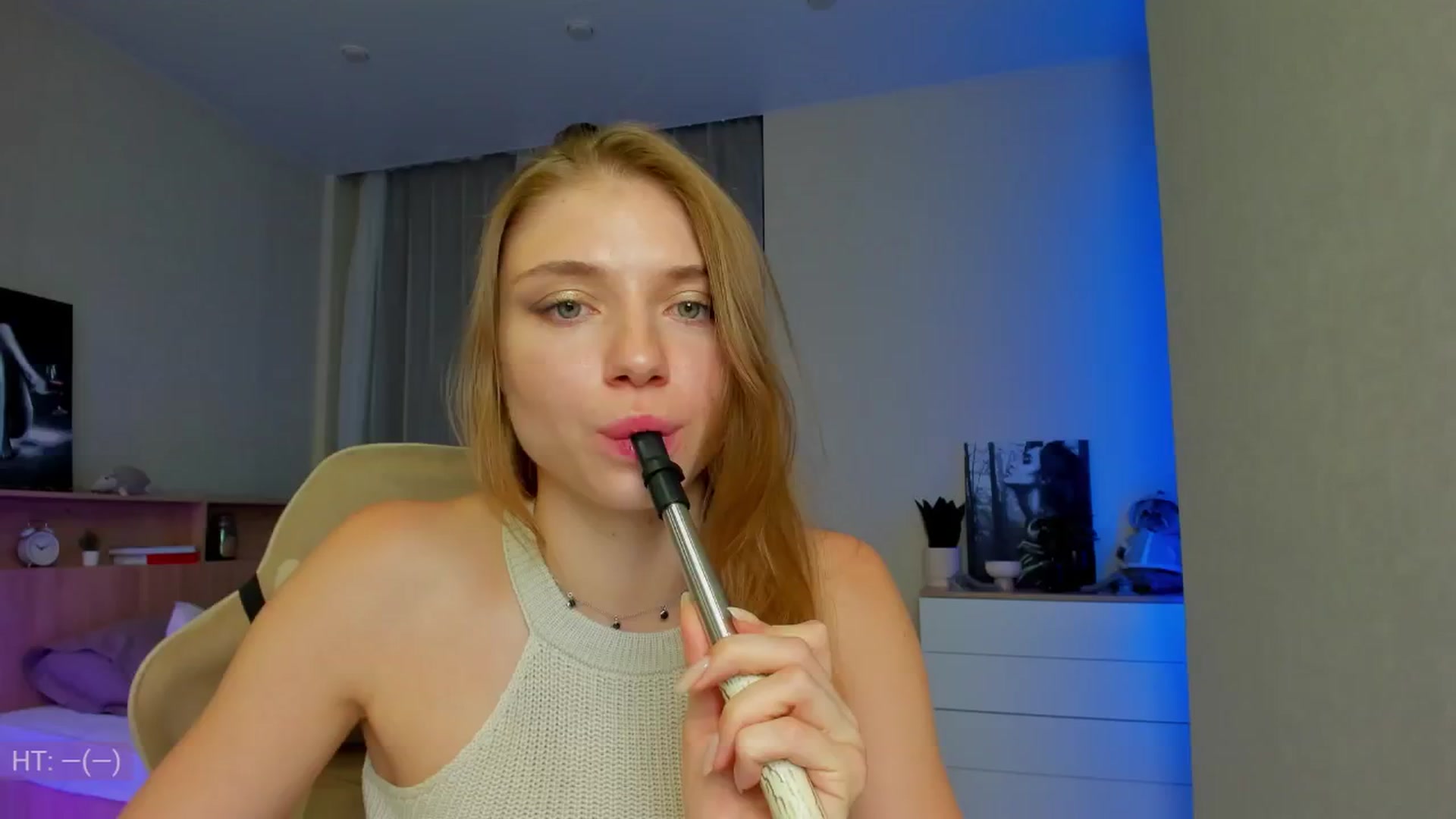 Gallery image thumbnail from Make_my_Luck's myfreecams stream on, 07/14/2024, 20:20 image 12 of 20