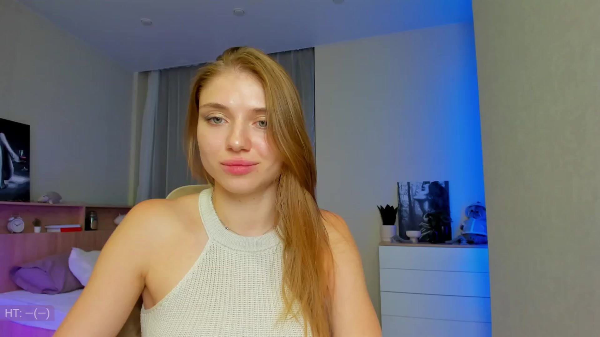 Gallery image thumbnail from Make_my_Luck's myfreecams stream on, 07/14/2024, 20:20 image 10 of 20