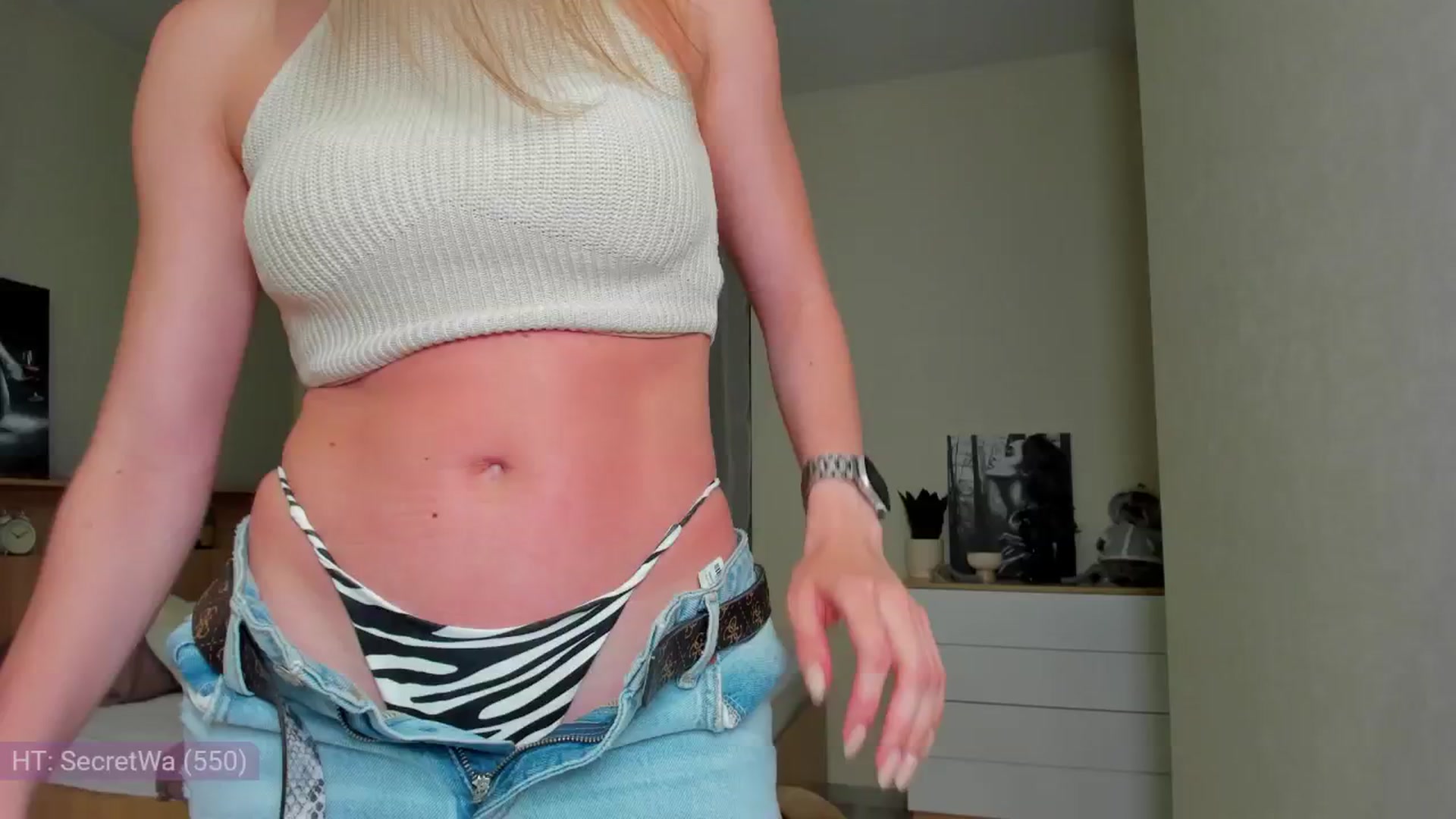 Gallery image thumbnail from Make_my_Luck's myfreecams stream on, 07/17/2024, 18:59 image 16 of 20