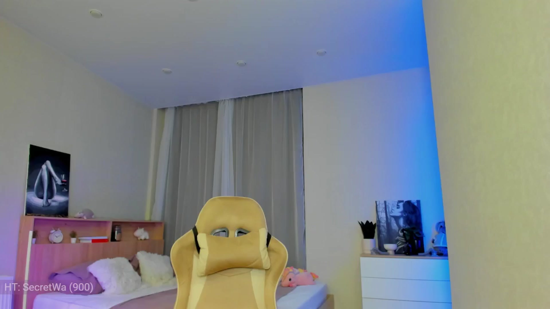 Gallery image thumbnail from Make_my_Luck's myfreecams stream on, 07/22/2024, 19:11 image 14 of 20