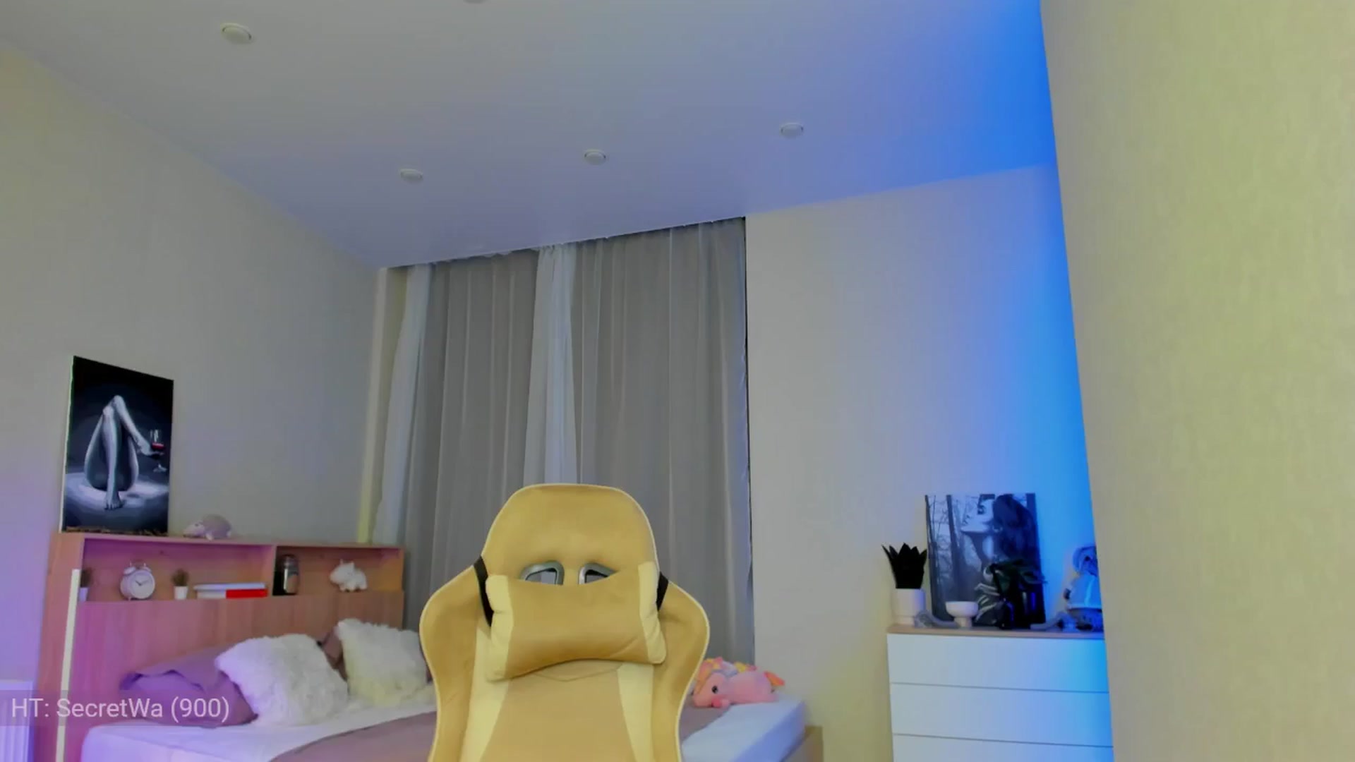 Gallery image thumbnail from Make_my_Luck's myfreecams stream on, 07/22/2024, 19:11 image 12 of 20
