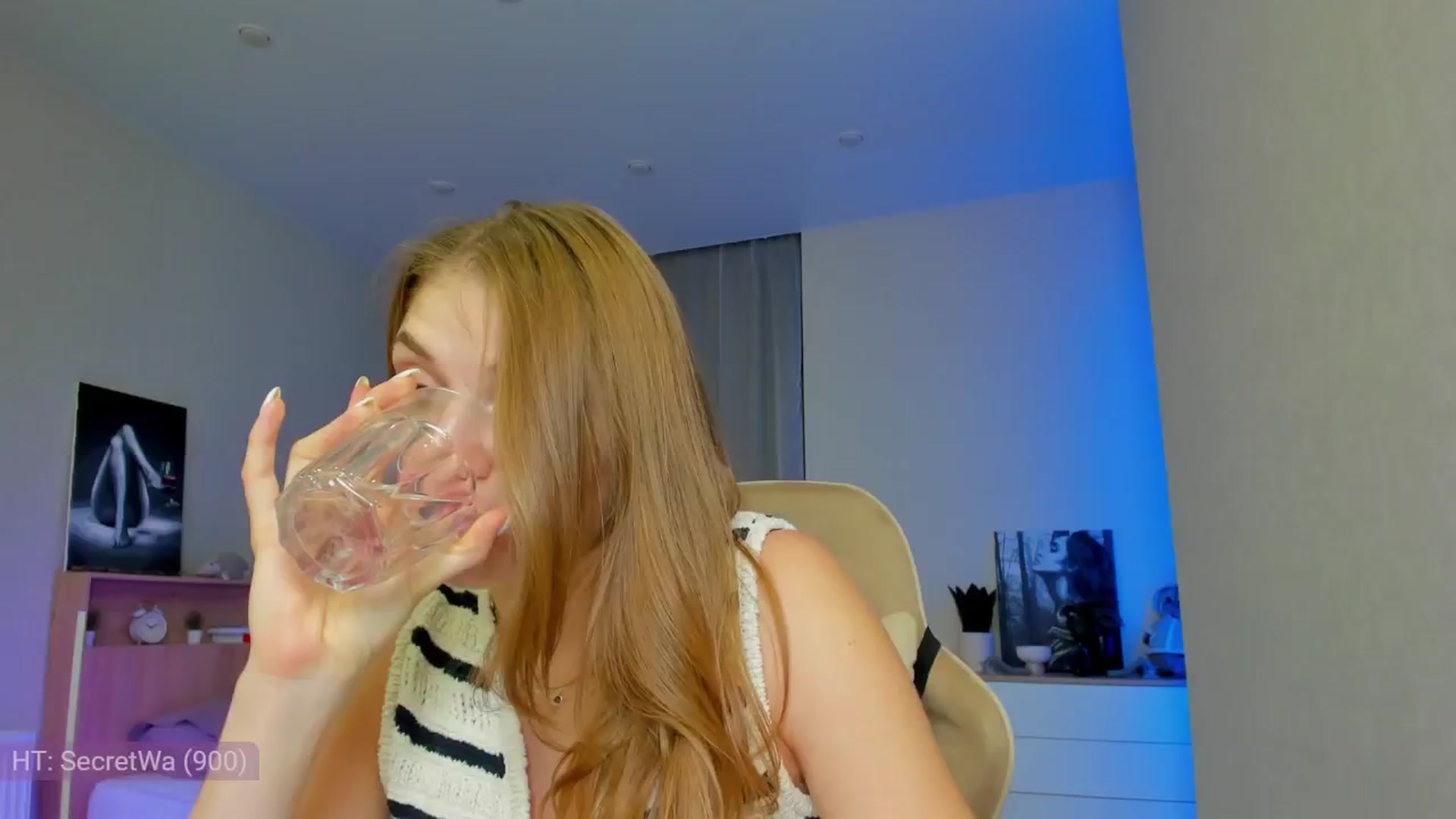 Gallery image thumbnail from Make_my_Luck's myfreecams stream on, 07/22/2024, 19:11 image 8 of 20