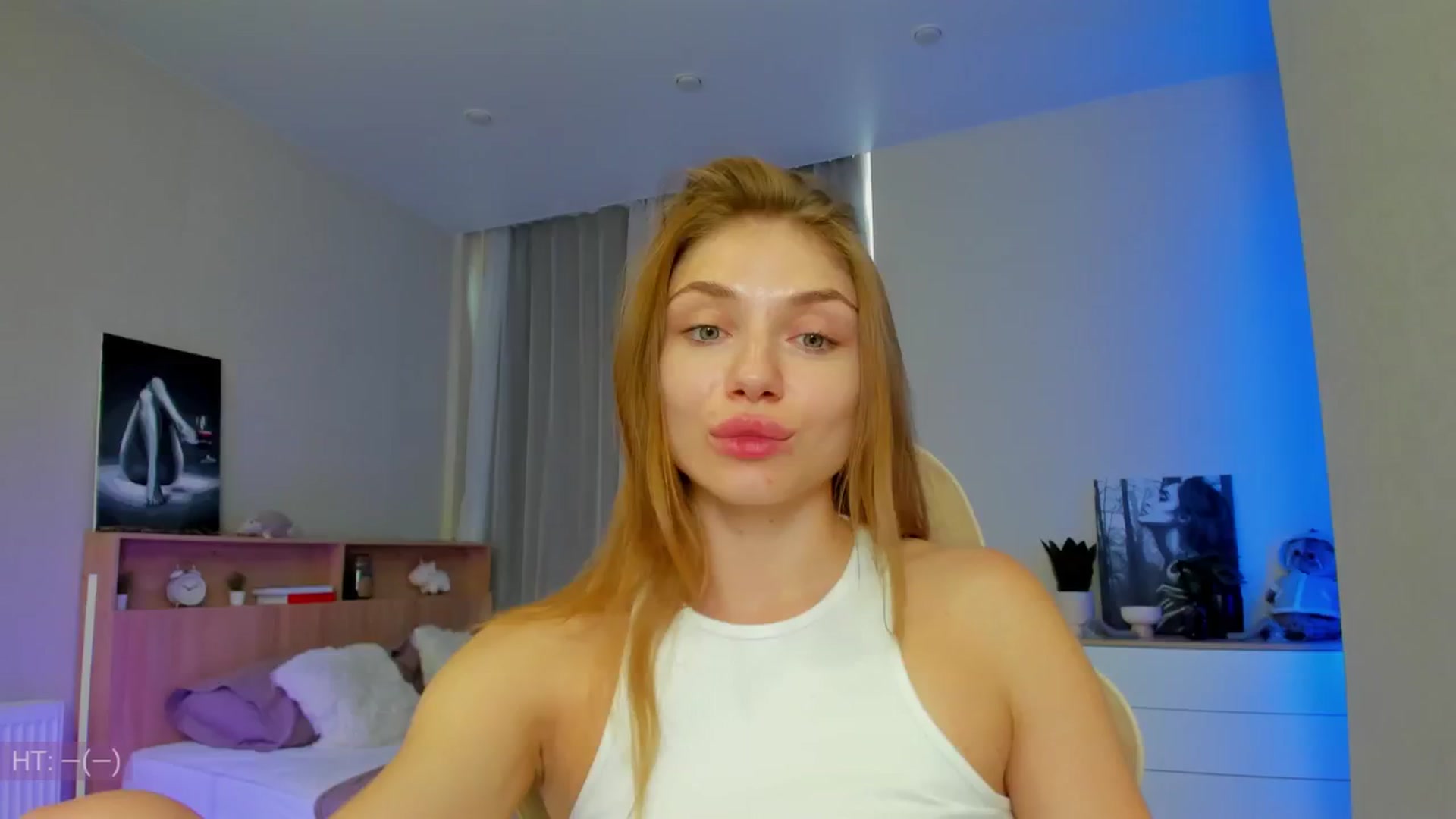 Gallery image thumbnail from Make_my_Luck's myfreecams stream on, 07/23/2024, 08:07 image 8 of 20
