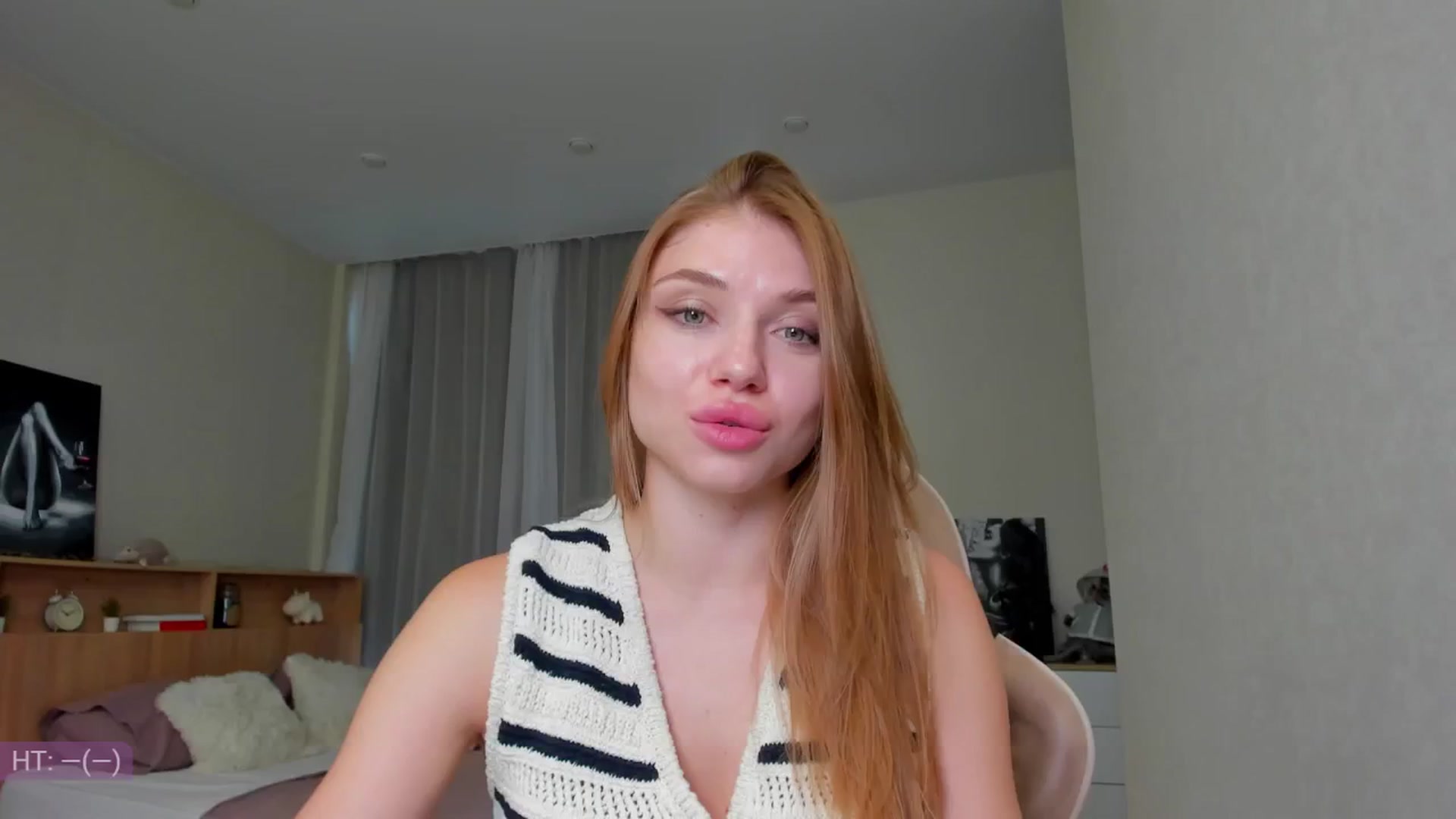 Gallery image thumbnail from Make_my_Luck's myfreecams stream on, 07/25/2024, 07:30 image 6 of 20