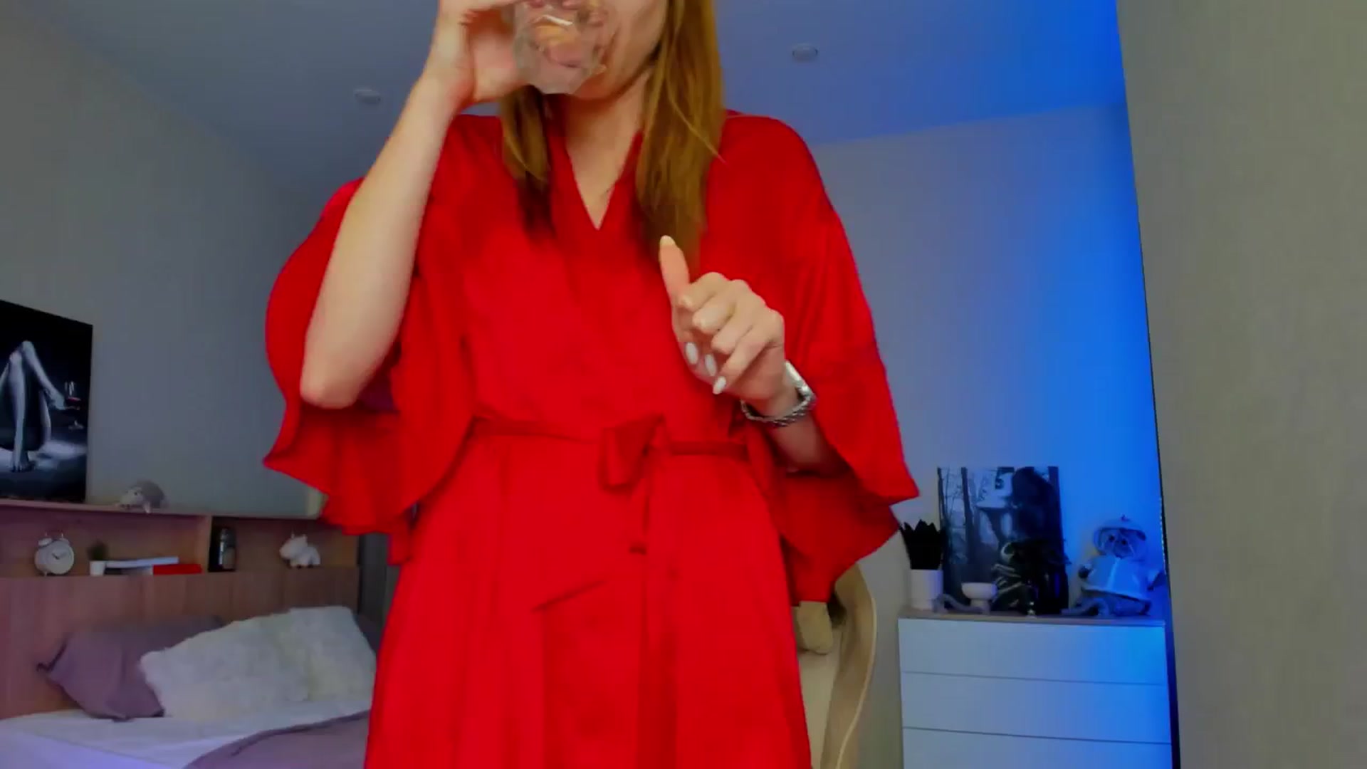 Gallery image thumbnail from Make_my_Luck's myfreecams stream on, 07/28/2024, 19:45 image 6 of 20