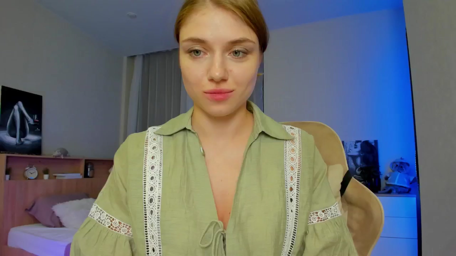 Gallery image thumbnail from Make_my_Luck's myfreecams stream on, 07/28/2024, 20:36 image 14 of 20